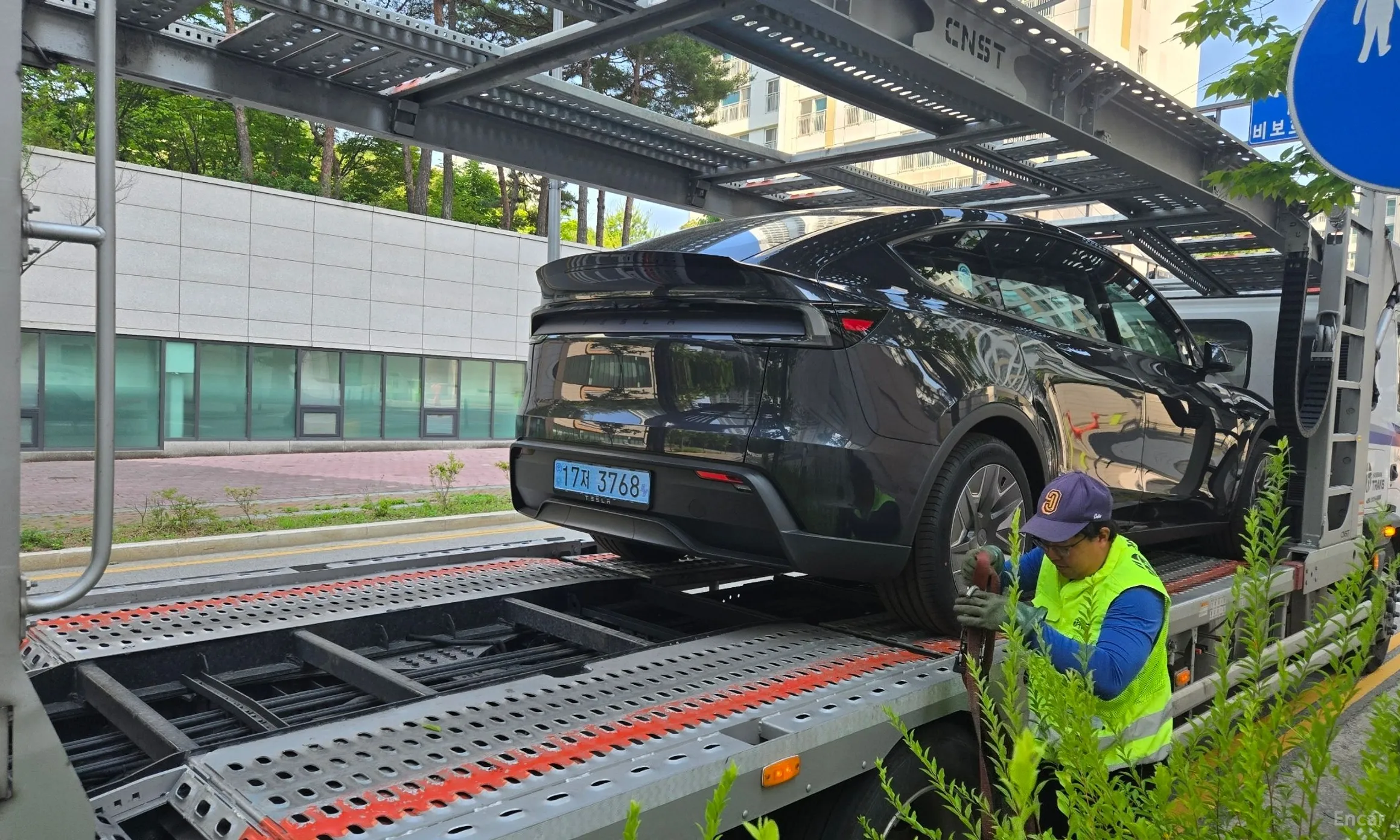 Tesla Model Y превью 4