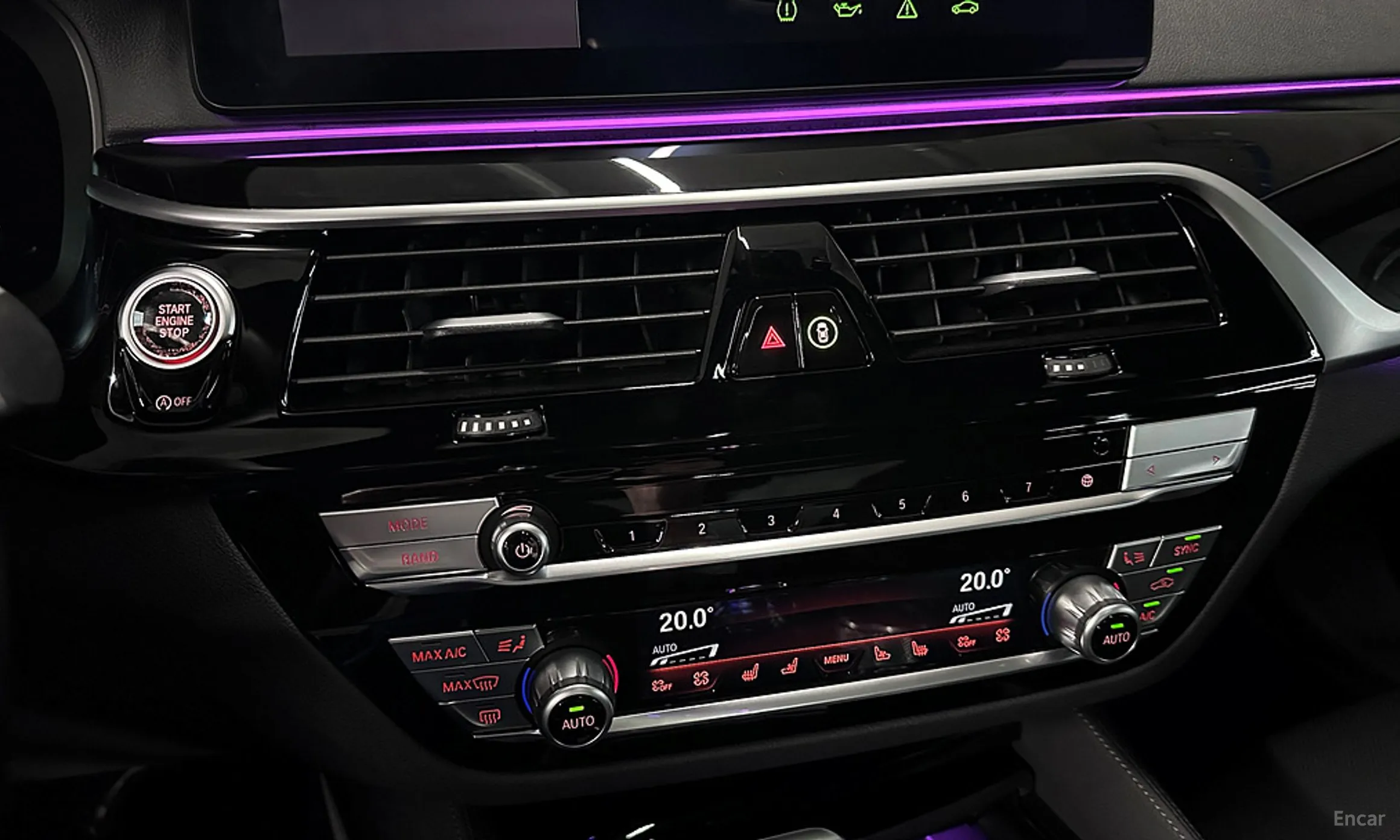 BMW 5 Series (G30) превью 14