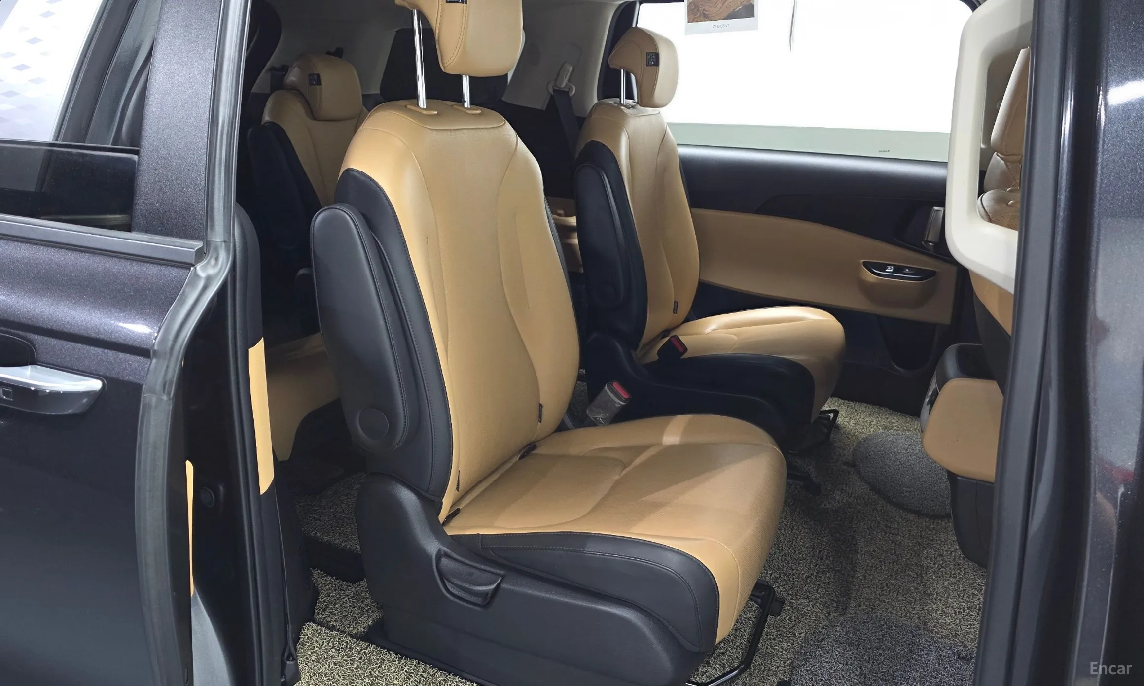Kia Carnival Gen 4 превью 11