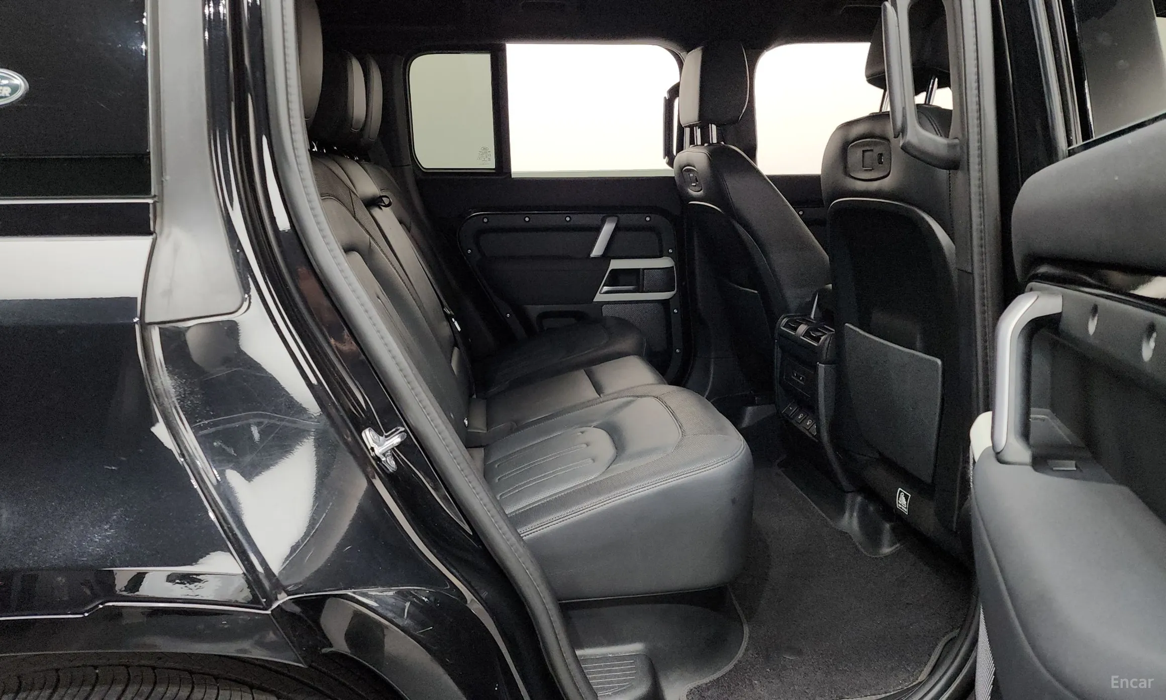 Land Rover Defender (L663) превью 11