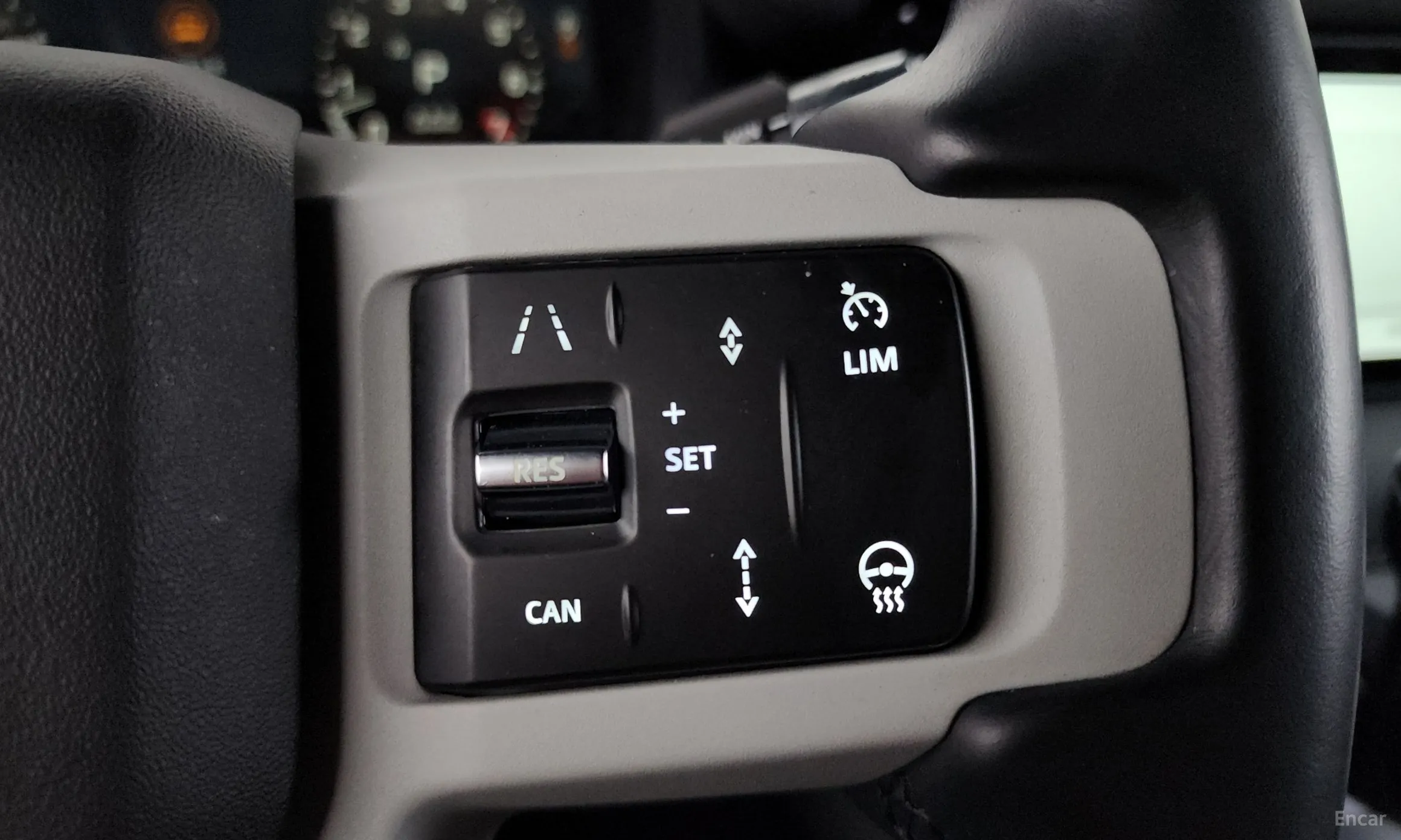 Land Rover Defender (L663) превью 18