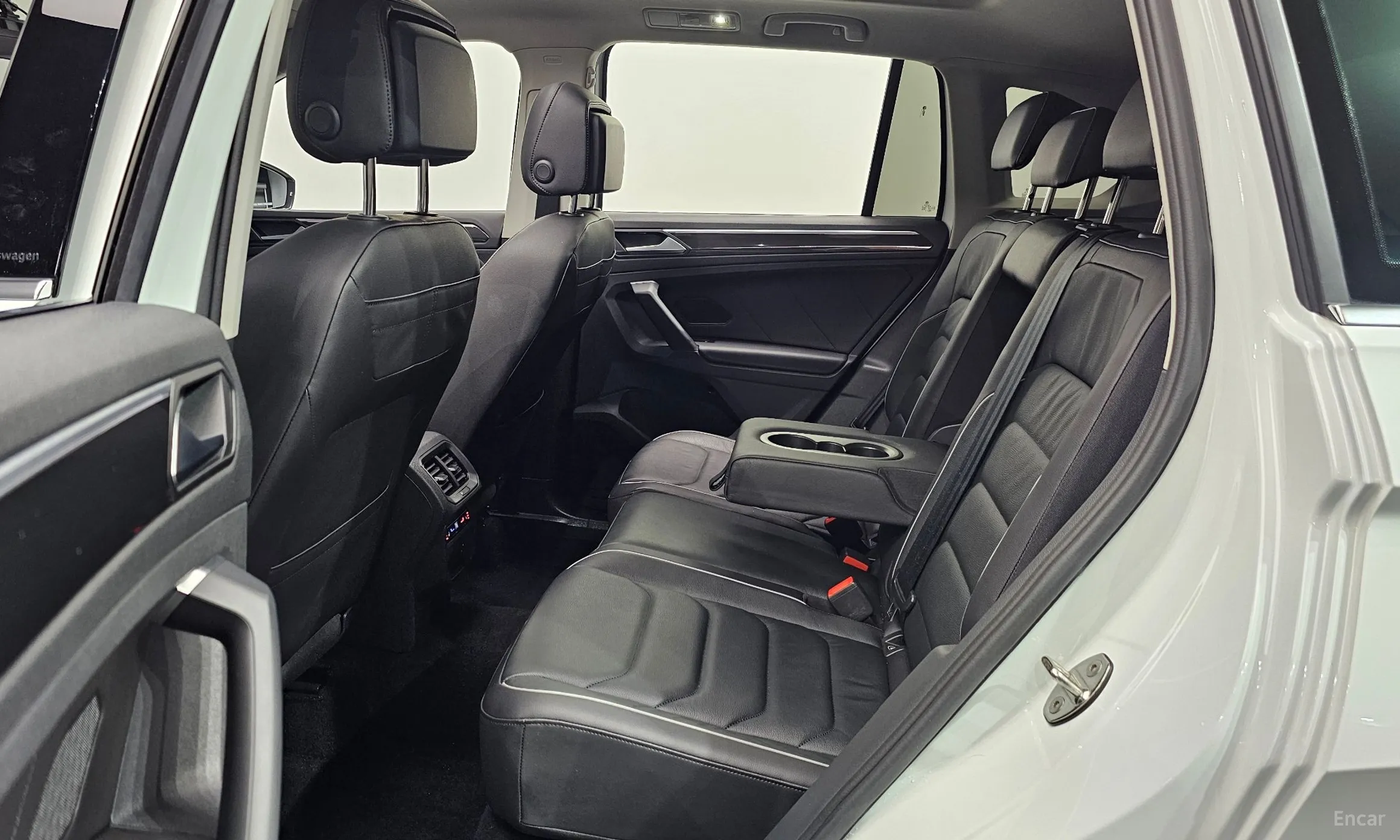 Volkswagen Tiguan 2nd Generation превью 11