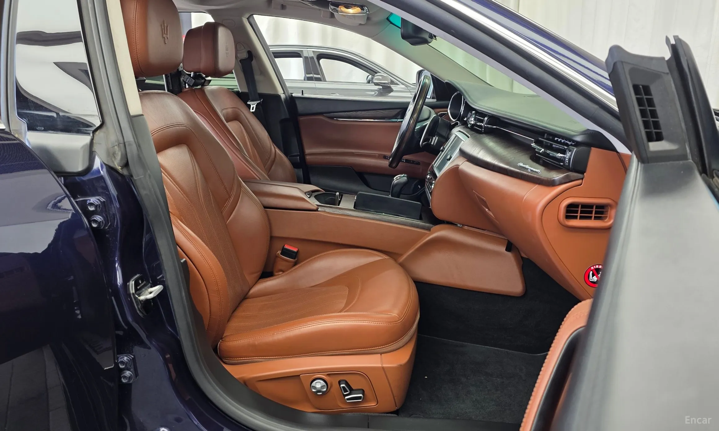 Maserati Quattroporte превью 11