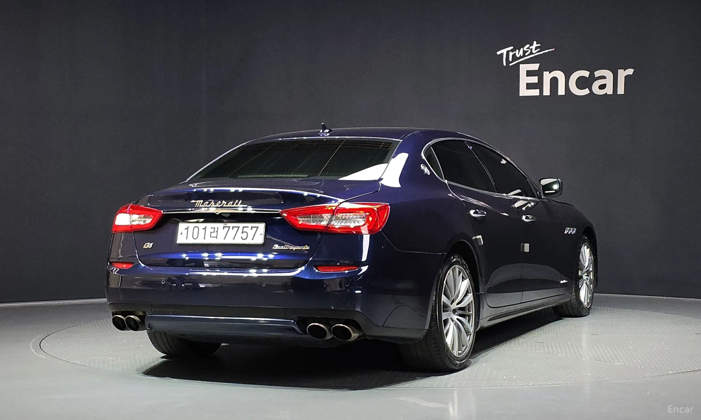 Maserati Quattroporte превью 2
