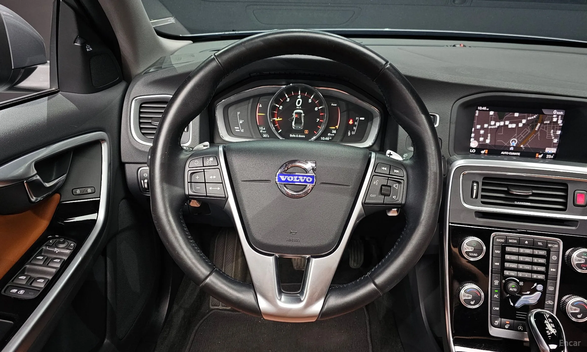 Volvo S60 превью 13