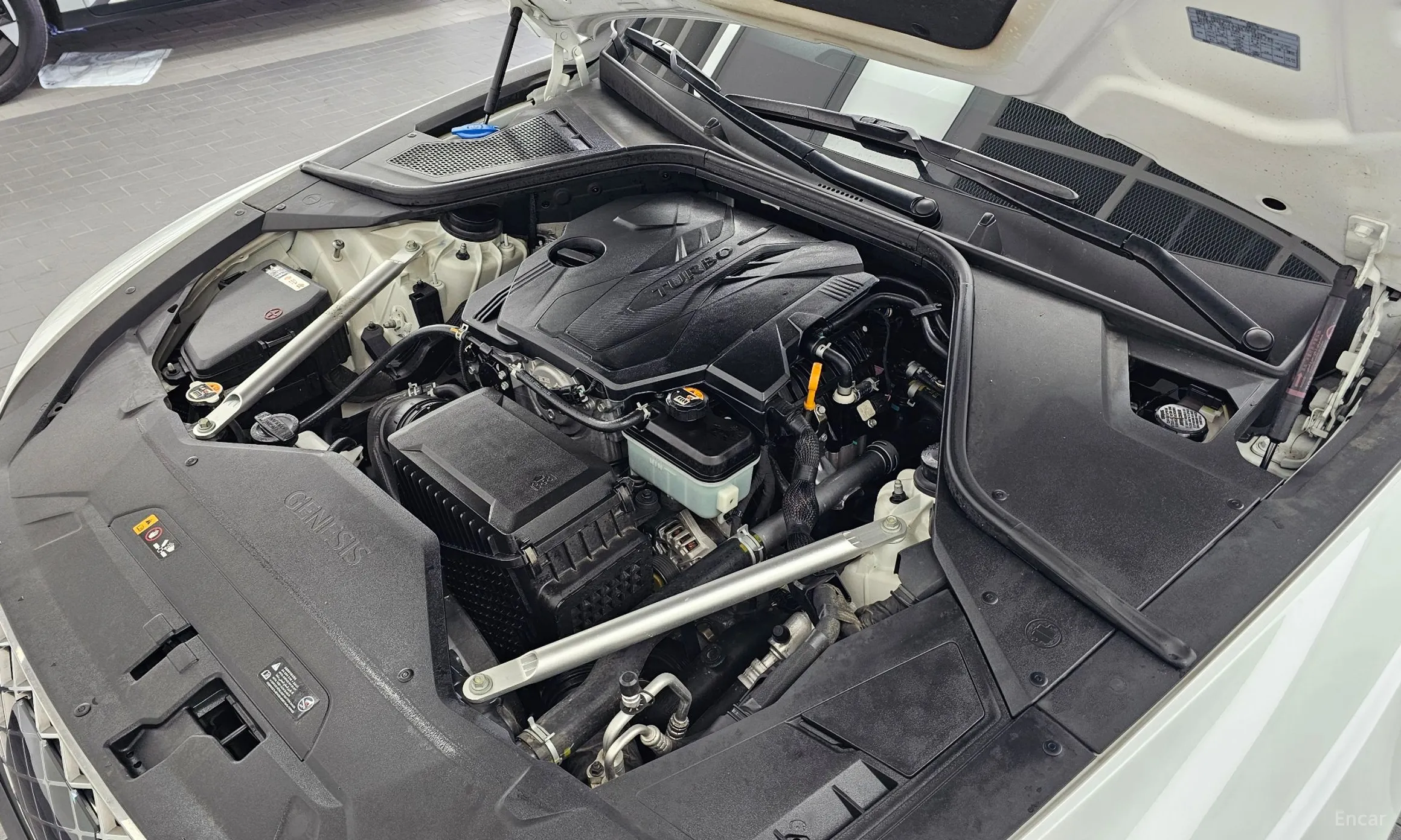 Genesis G80 (RG3) превью 6