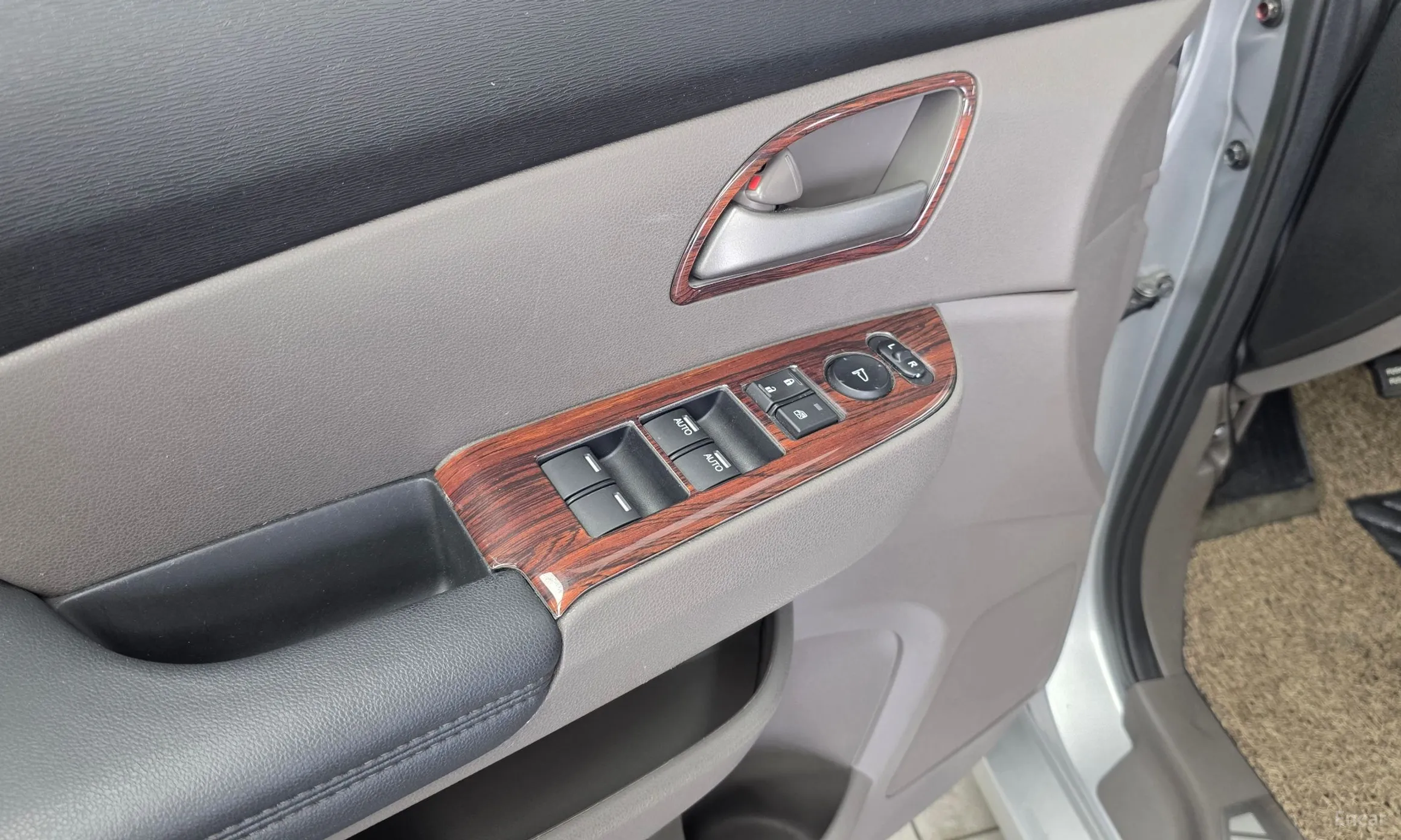 Honda Odyssey превью 16