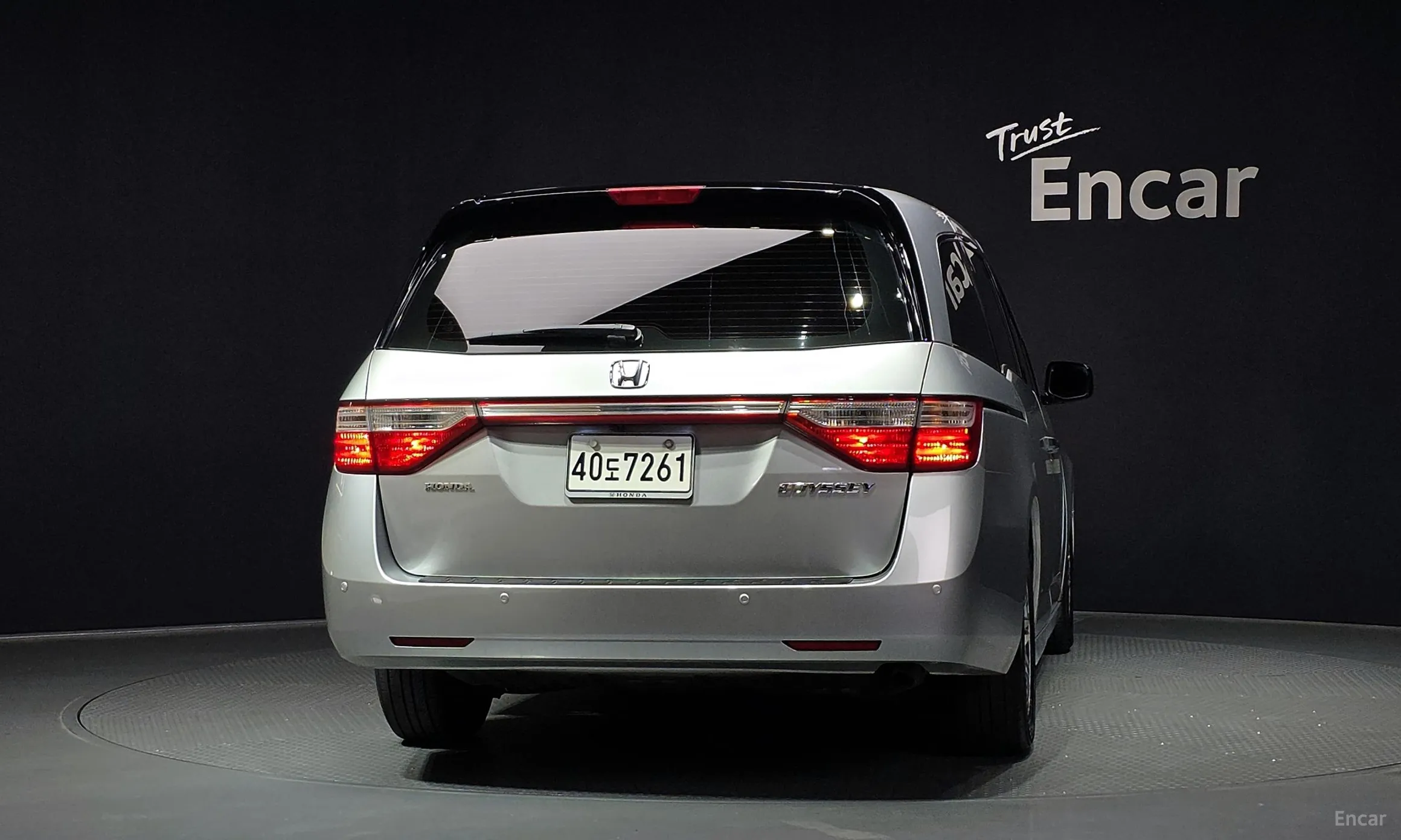 Honda Odyssey превью 4