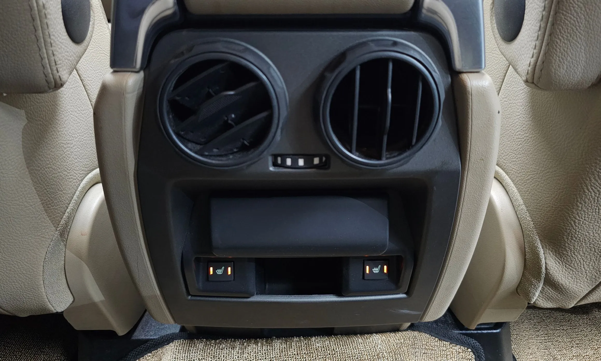 Land Rover Discovery 4 превью 18