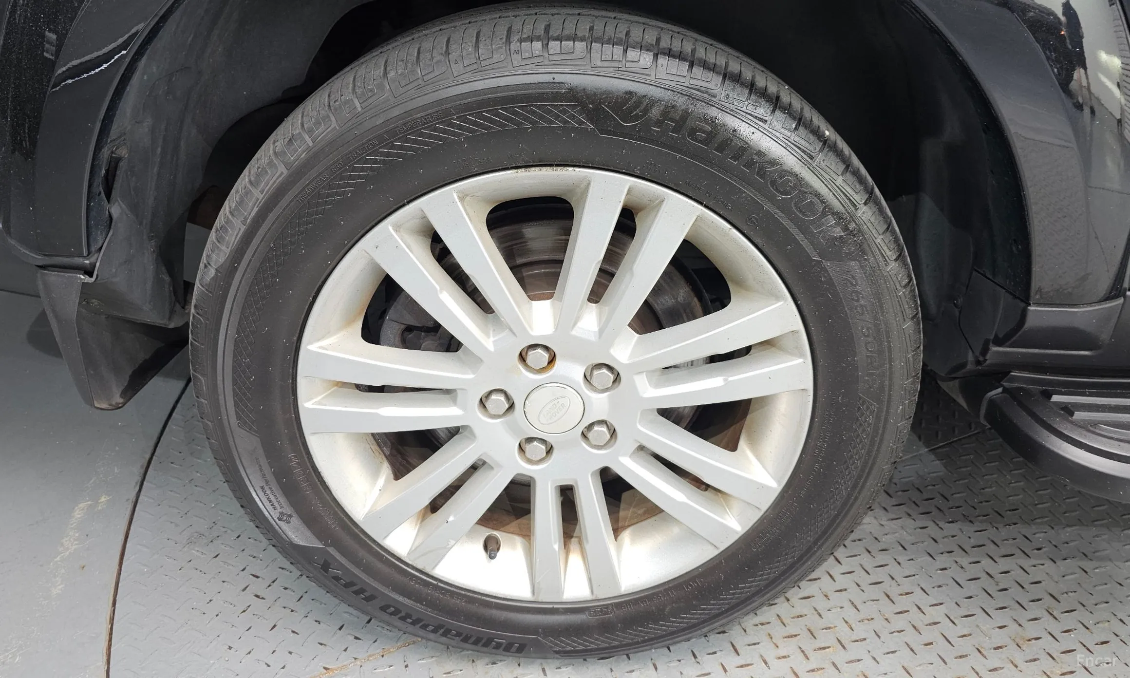 Land Rover Discovery 4 превью 5