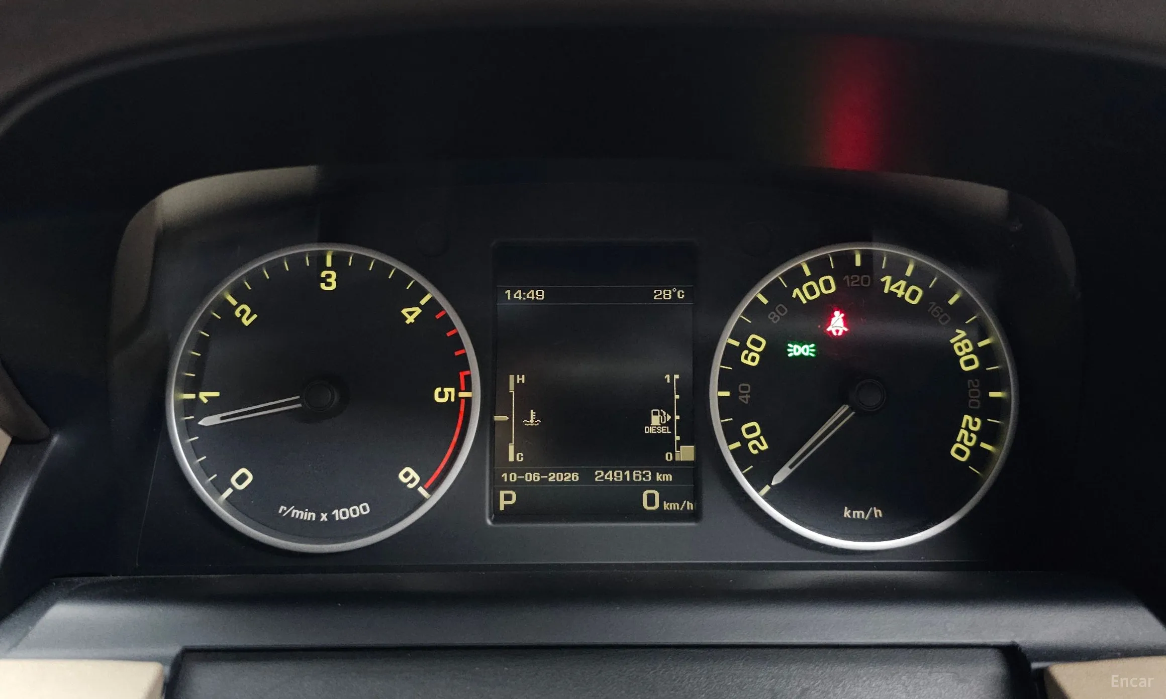Land Rover Discovery 4 превью 8