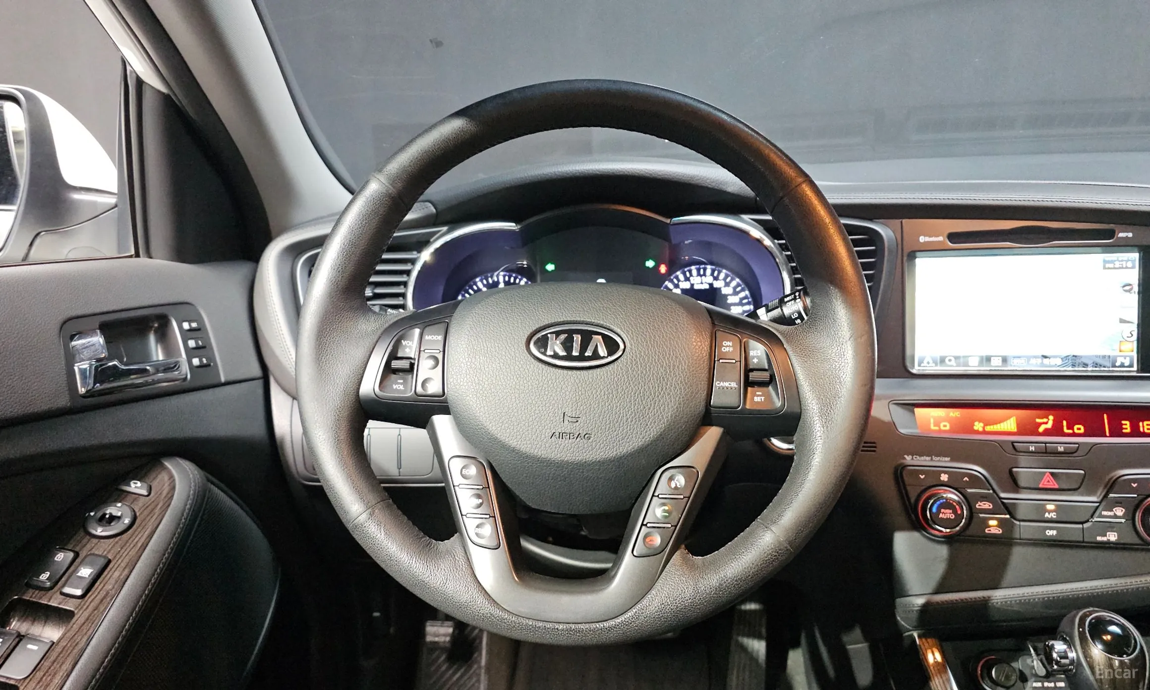 Kia K5 превью 11