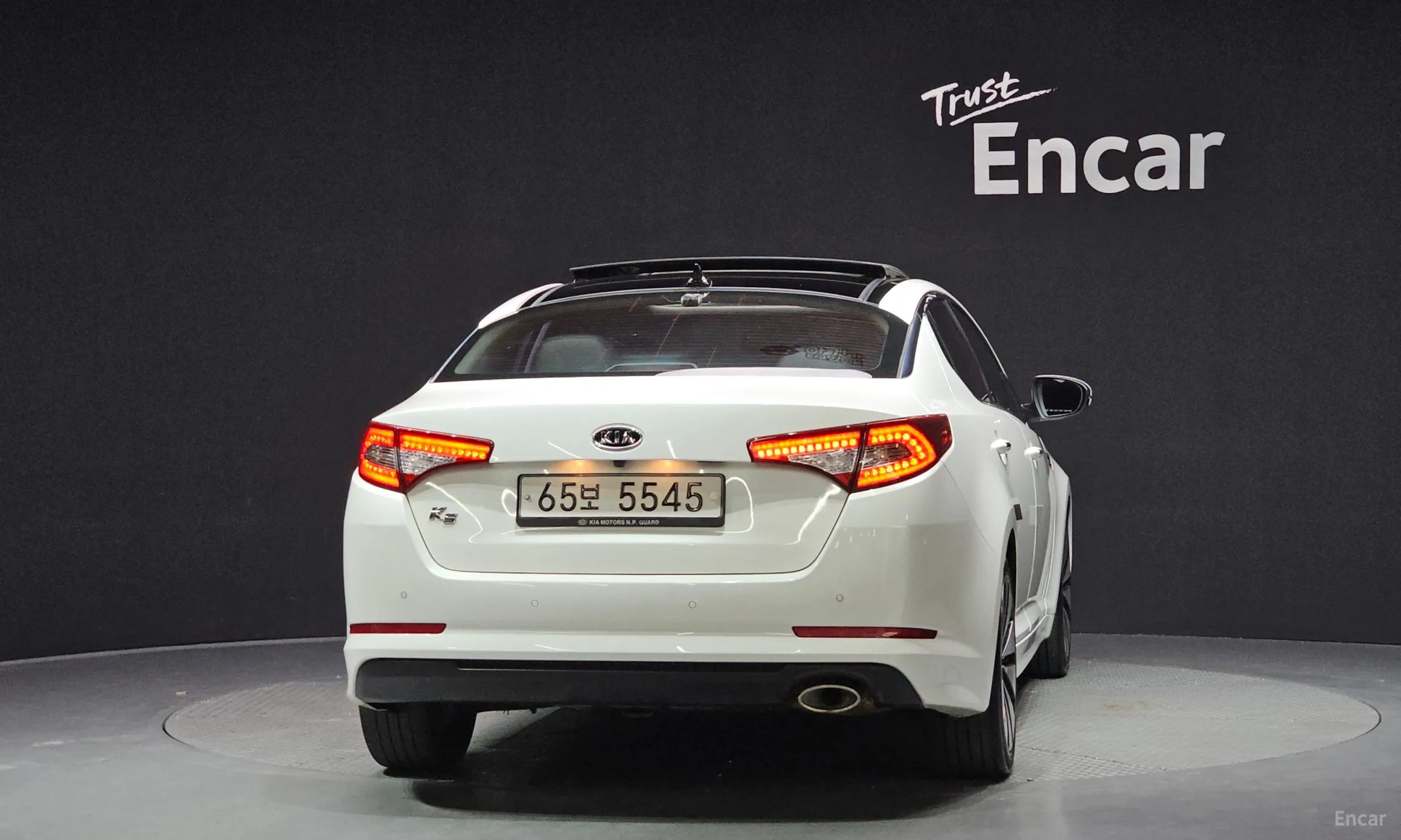 Kia K5 превью 4