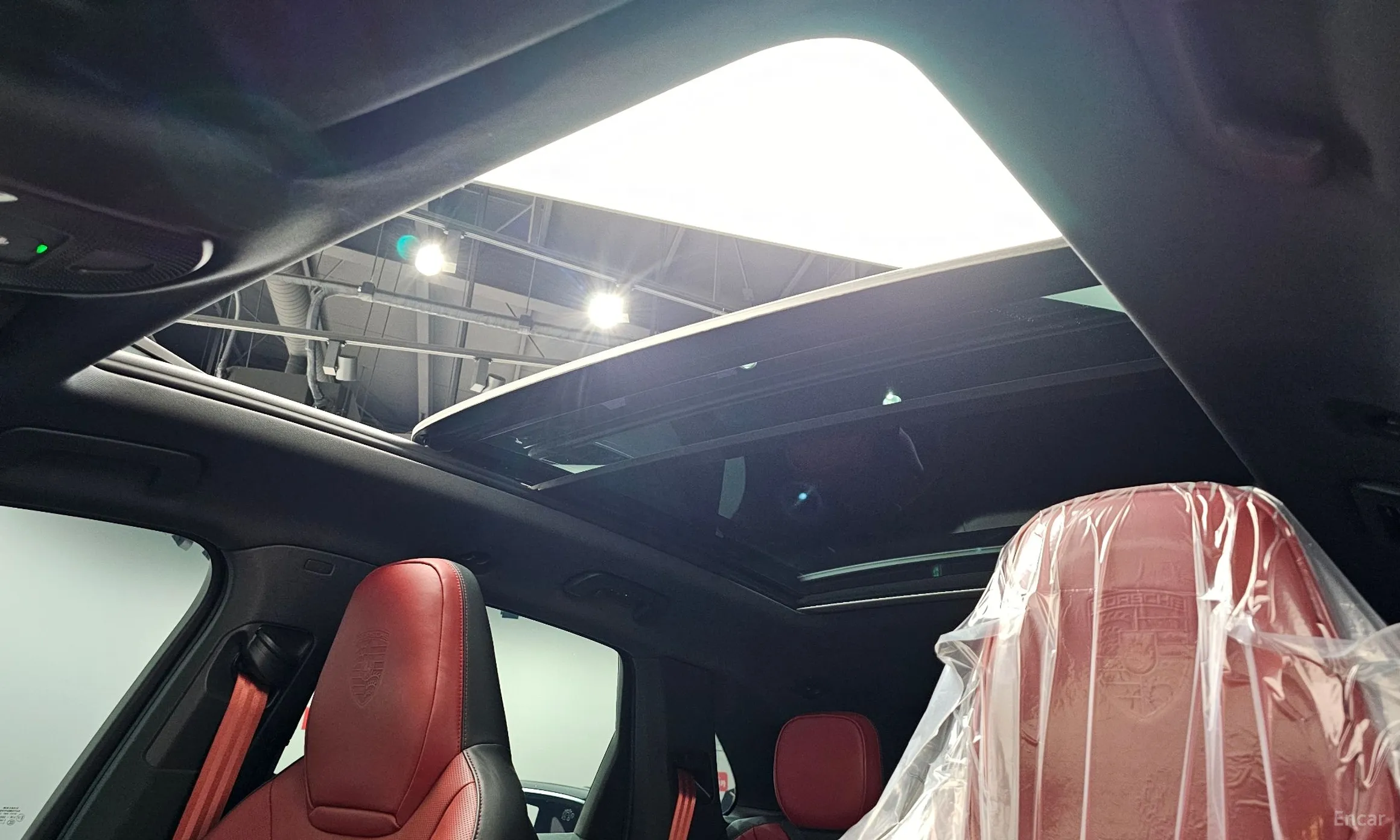 Porsche Cayenne (PO536) превью 16