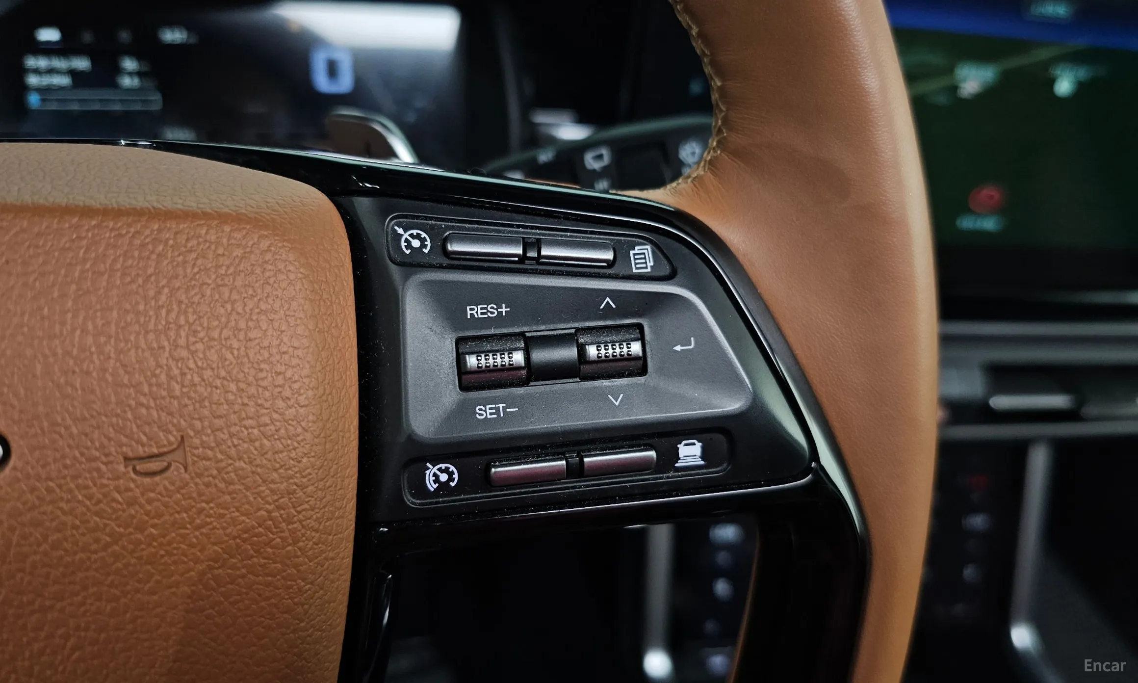KG Mobility (SsangYong) Torres превью 18