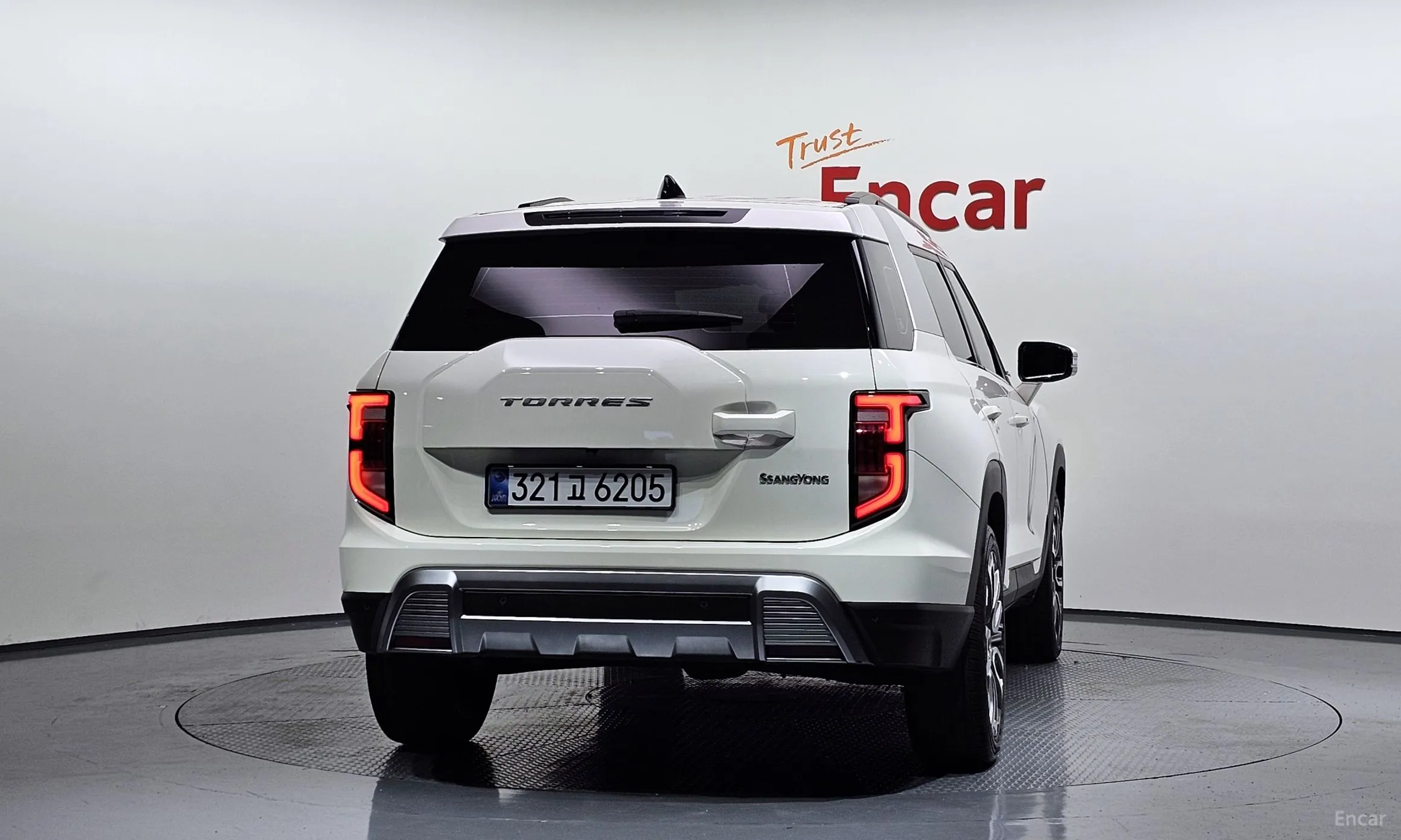 KG Mobility (SsangYong) Torres превью 4
