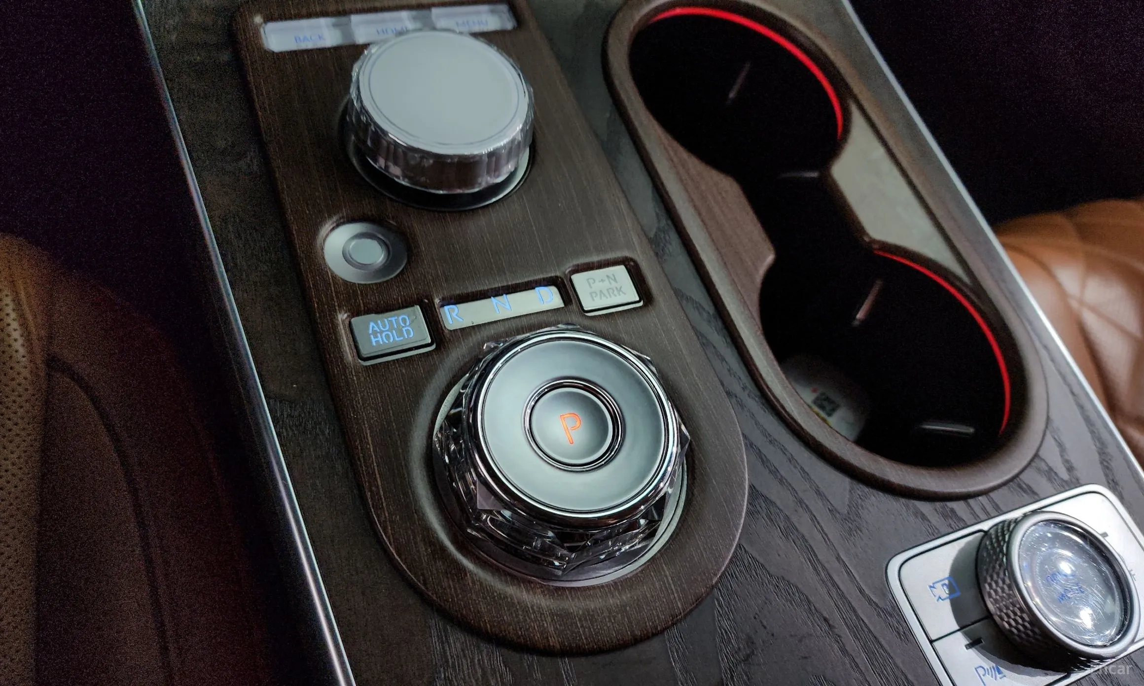 Genesis GV80 превью 9