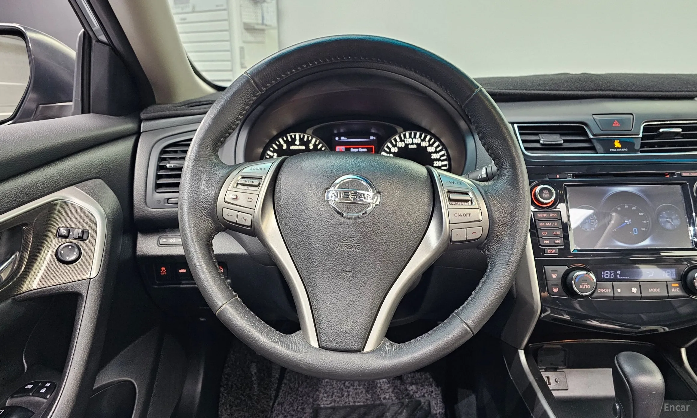 Nissan Altima превью 13