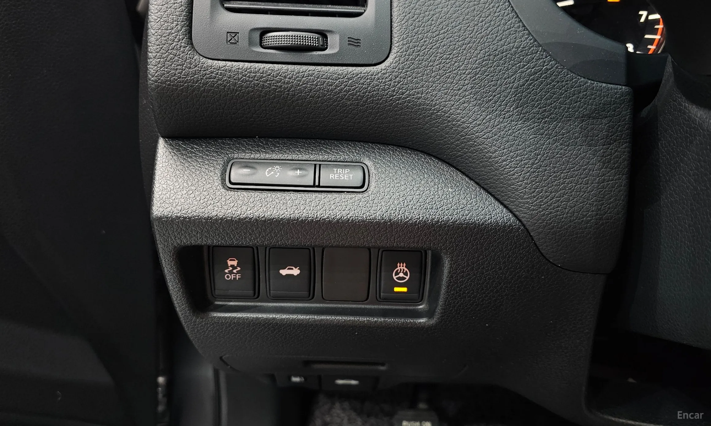 Nissan Altima превью 17
