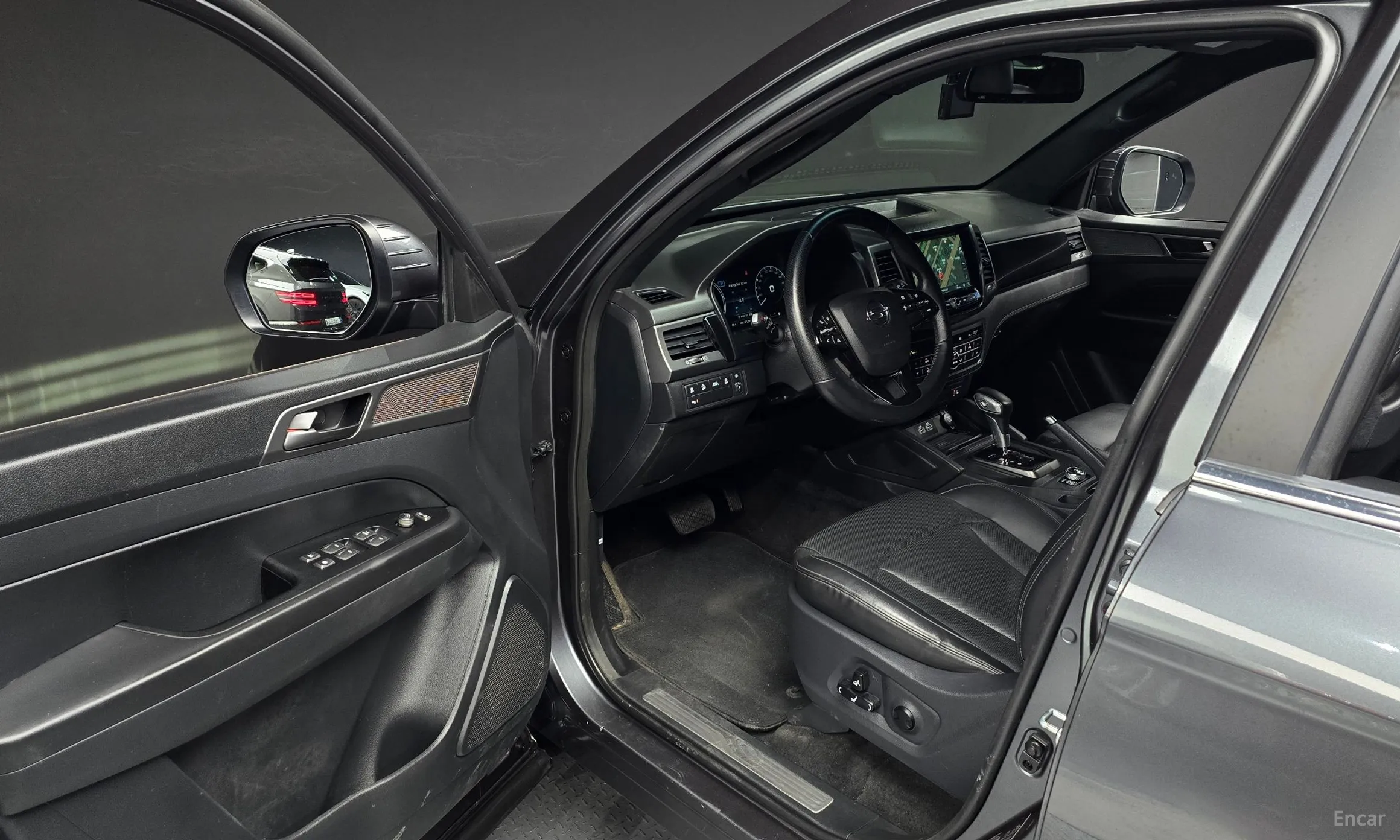 KG Mobility (SsangYong) Rexton Sports превью 11