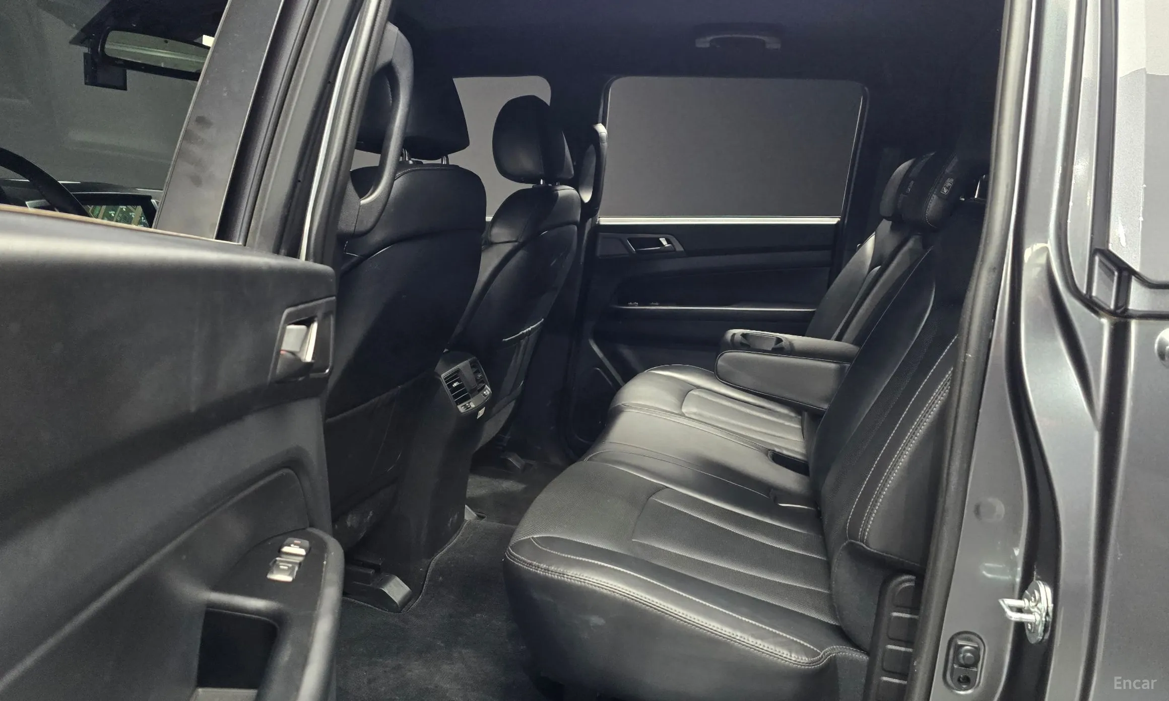 KG Mobility (SsangYong) Rexton Sports превью 12