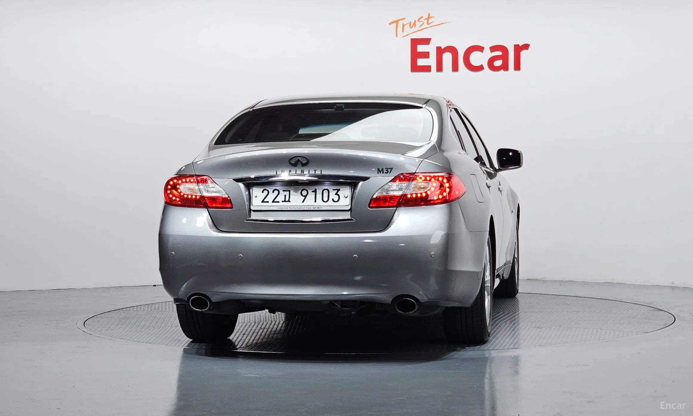 Infiniti M37 превью 4