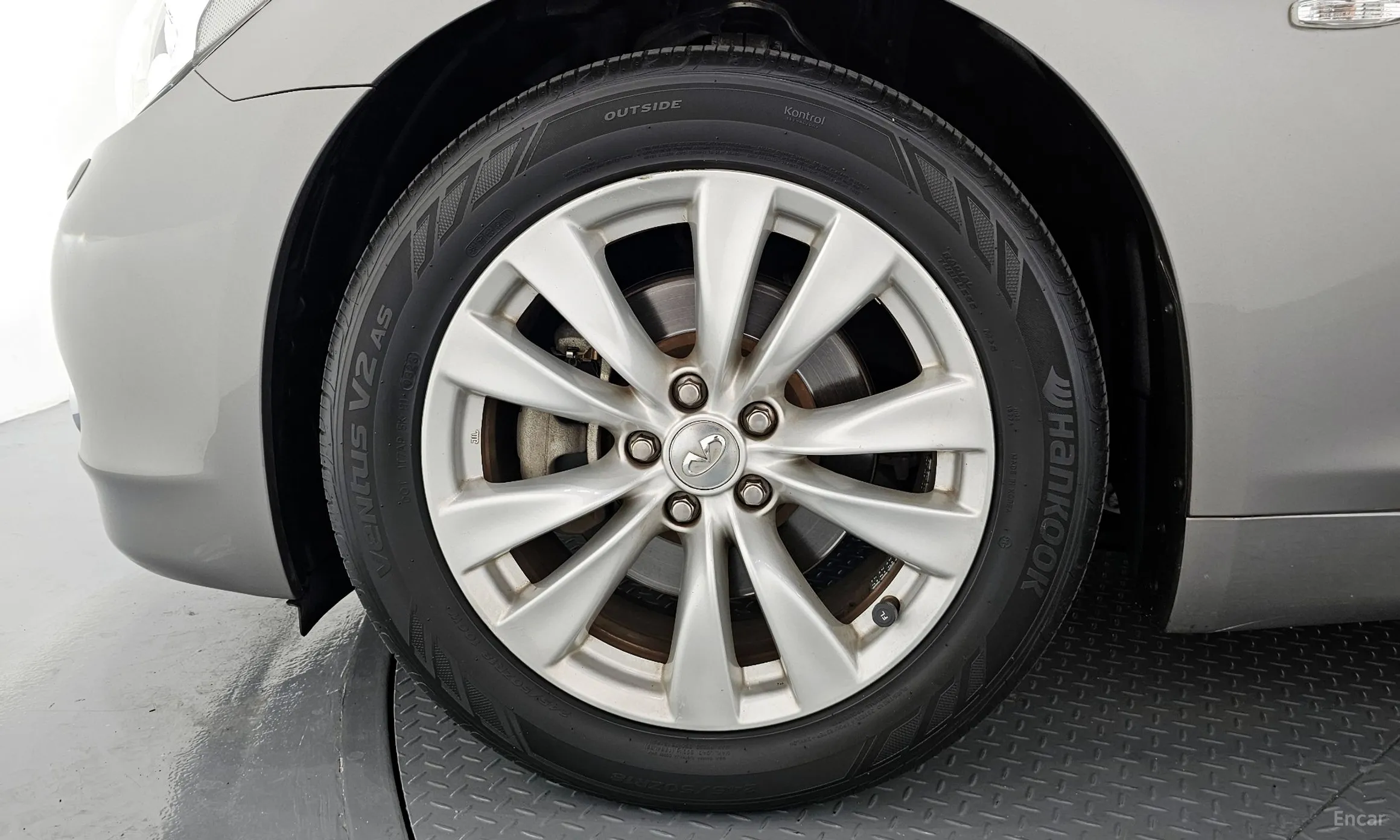 Infiniti M37 превью 5
