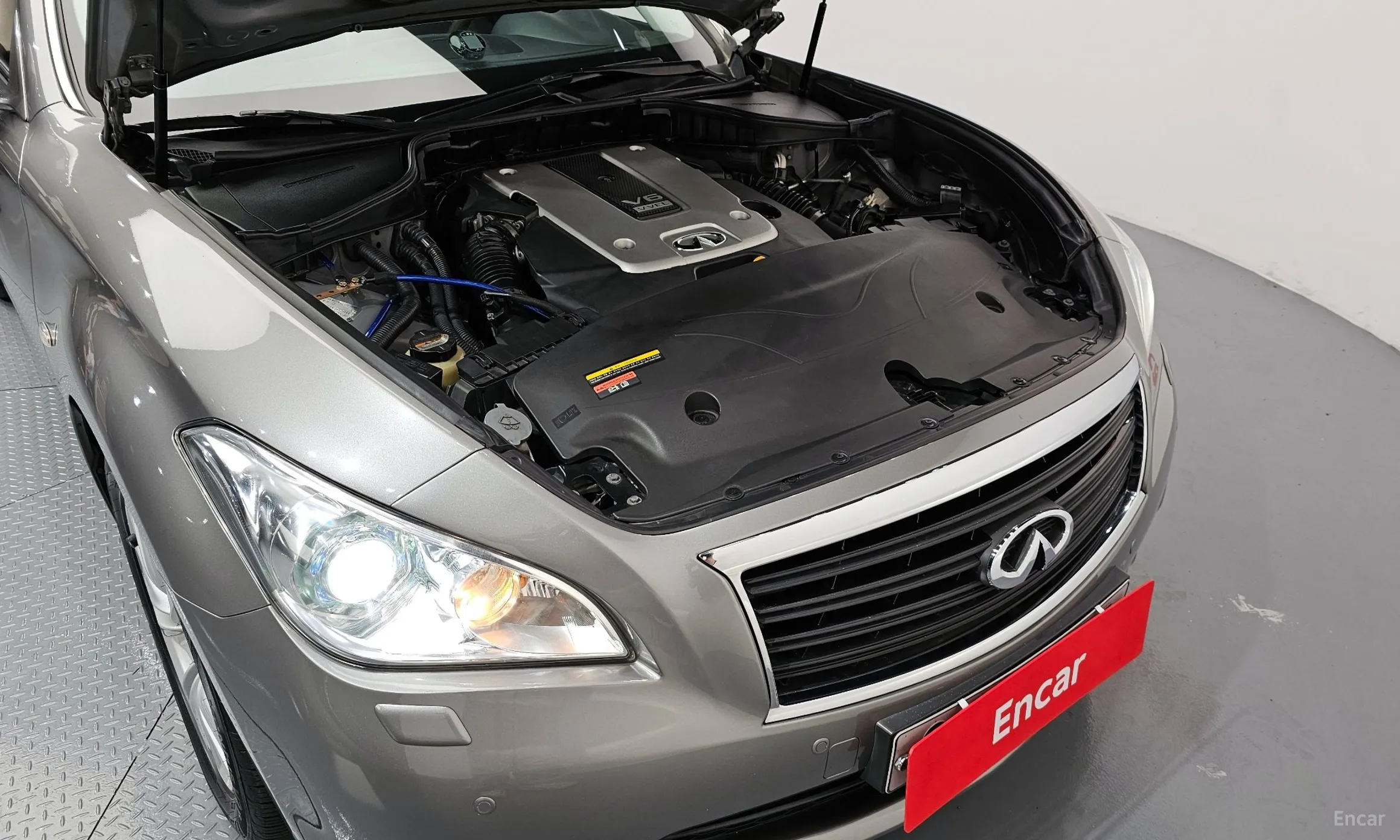 Infiniti M37 превью 6