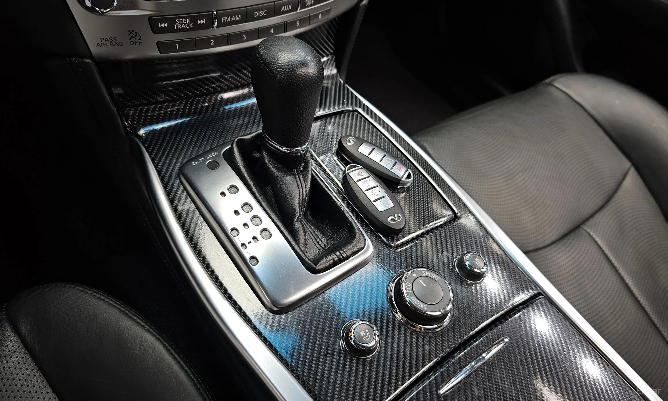 Infiniti M37 превью 9