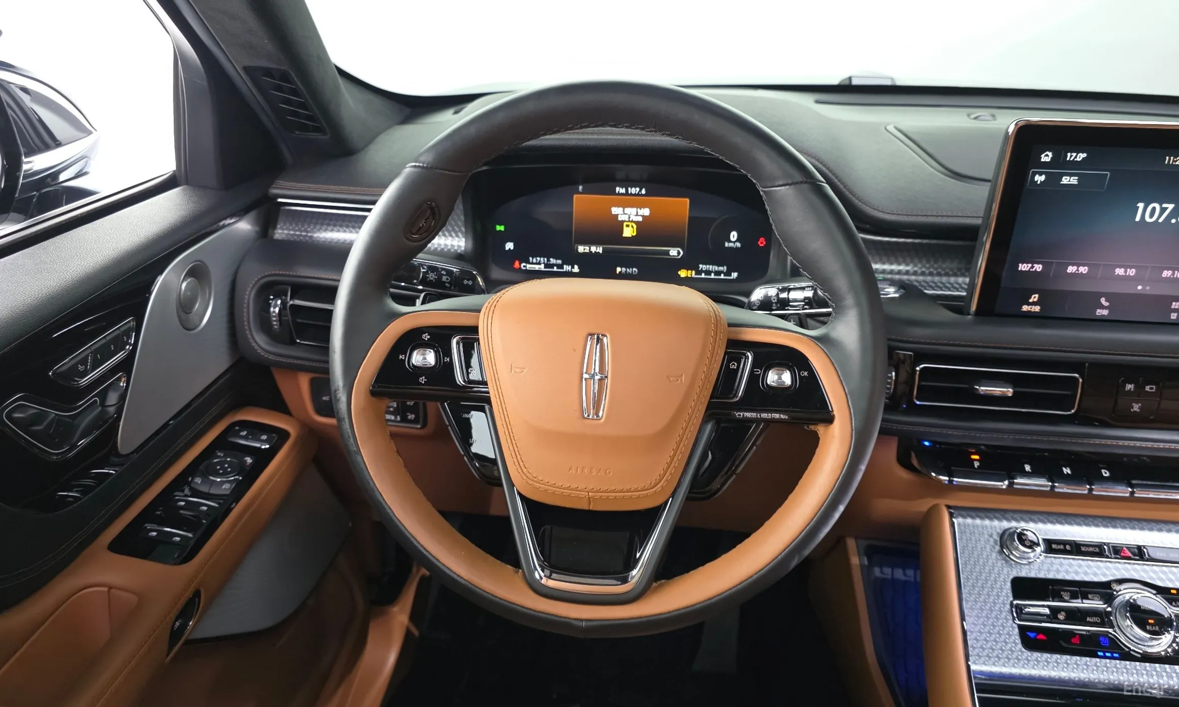 Lincoln Aviator 2nd Generation превью 13