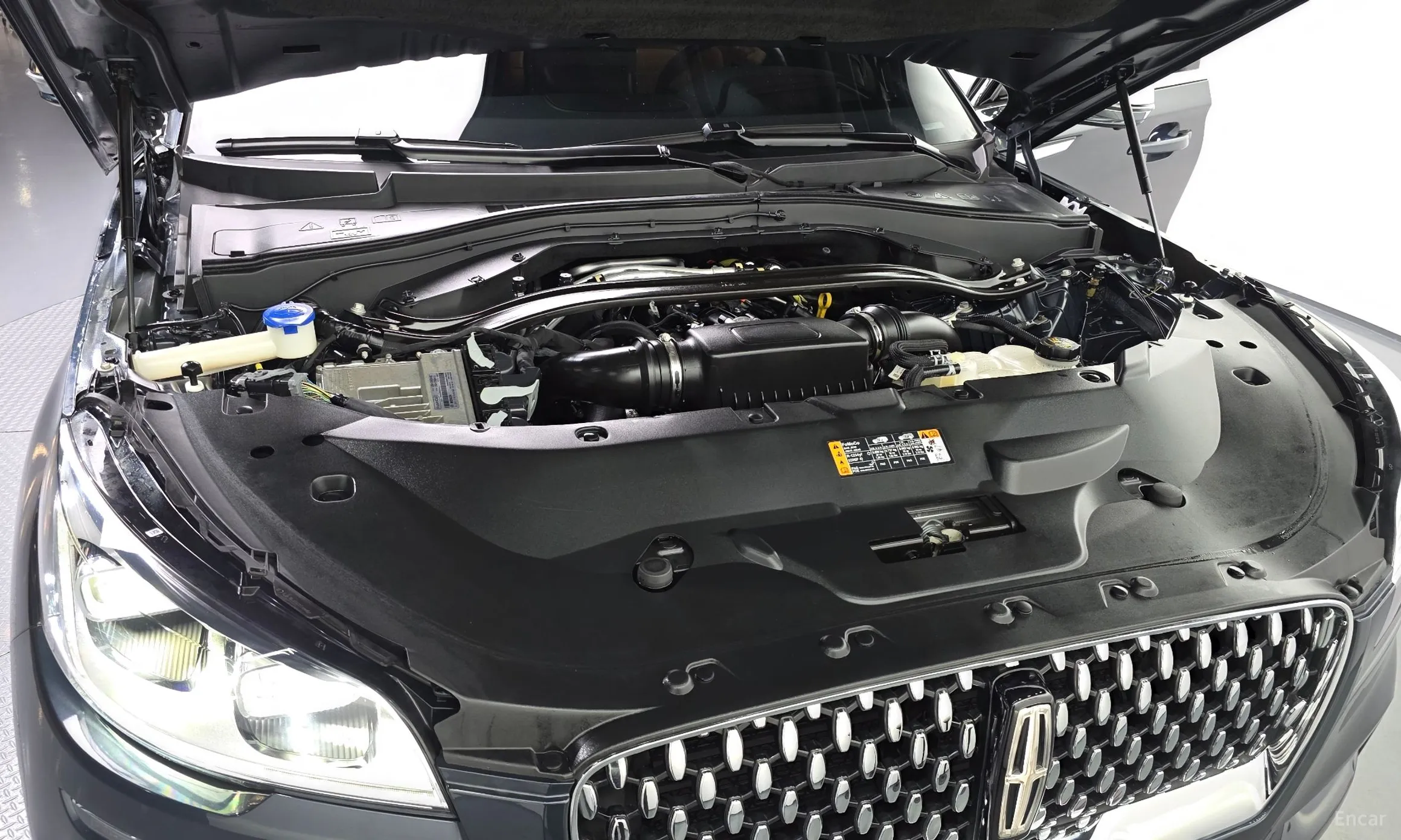 Lincoln Aviator 2nd Generation превью 6