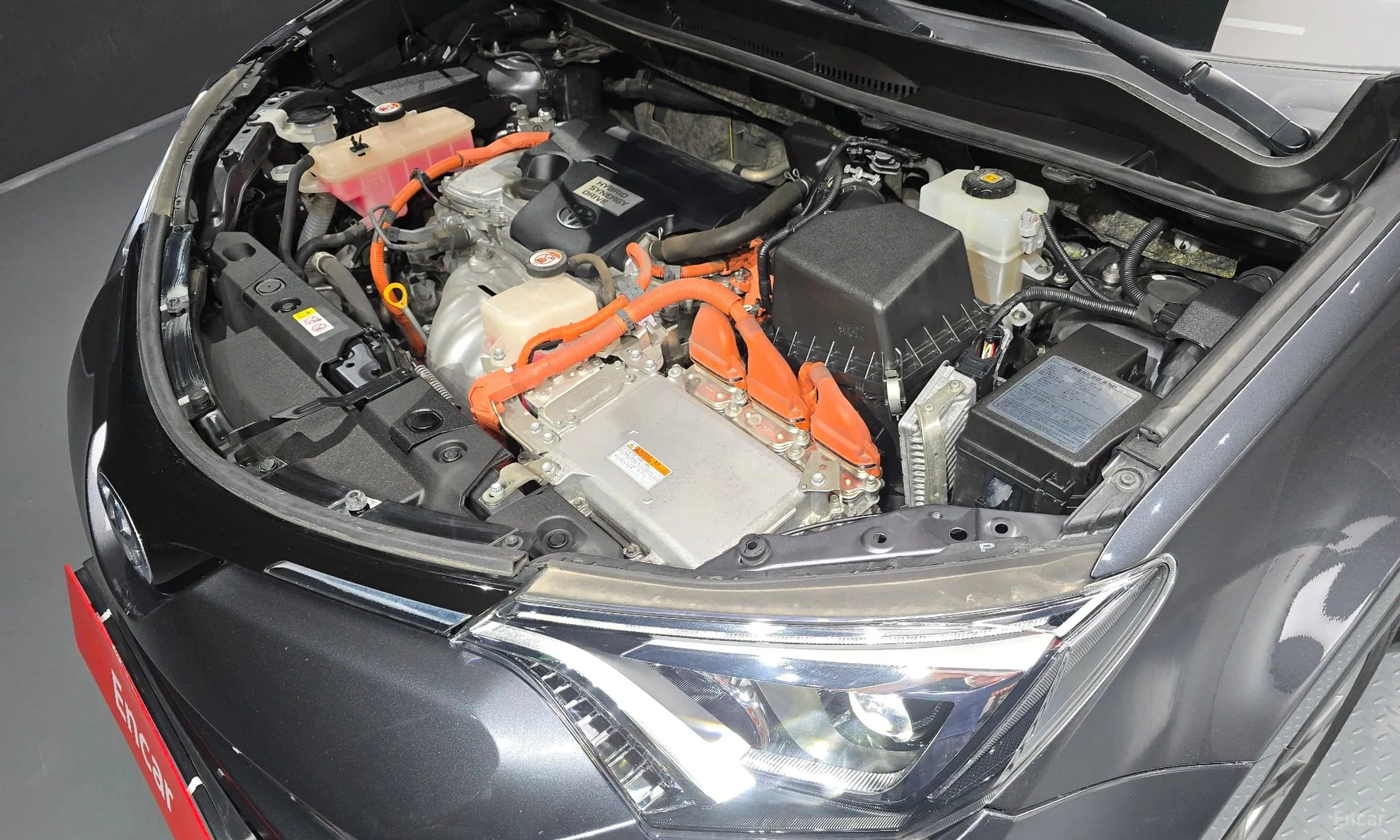 Toyota RAV4 превью 6