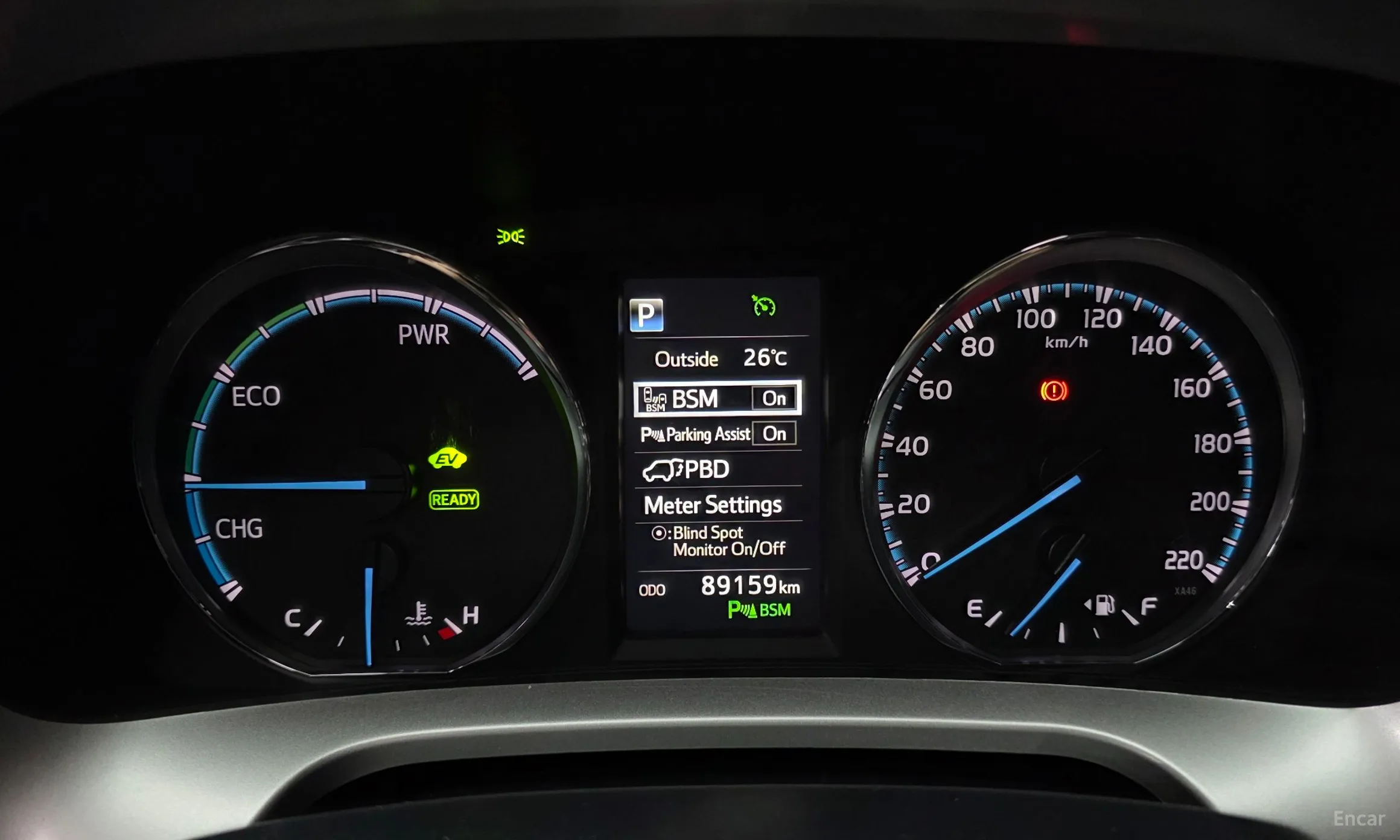 Toyota RAV4 превью 8