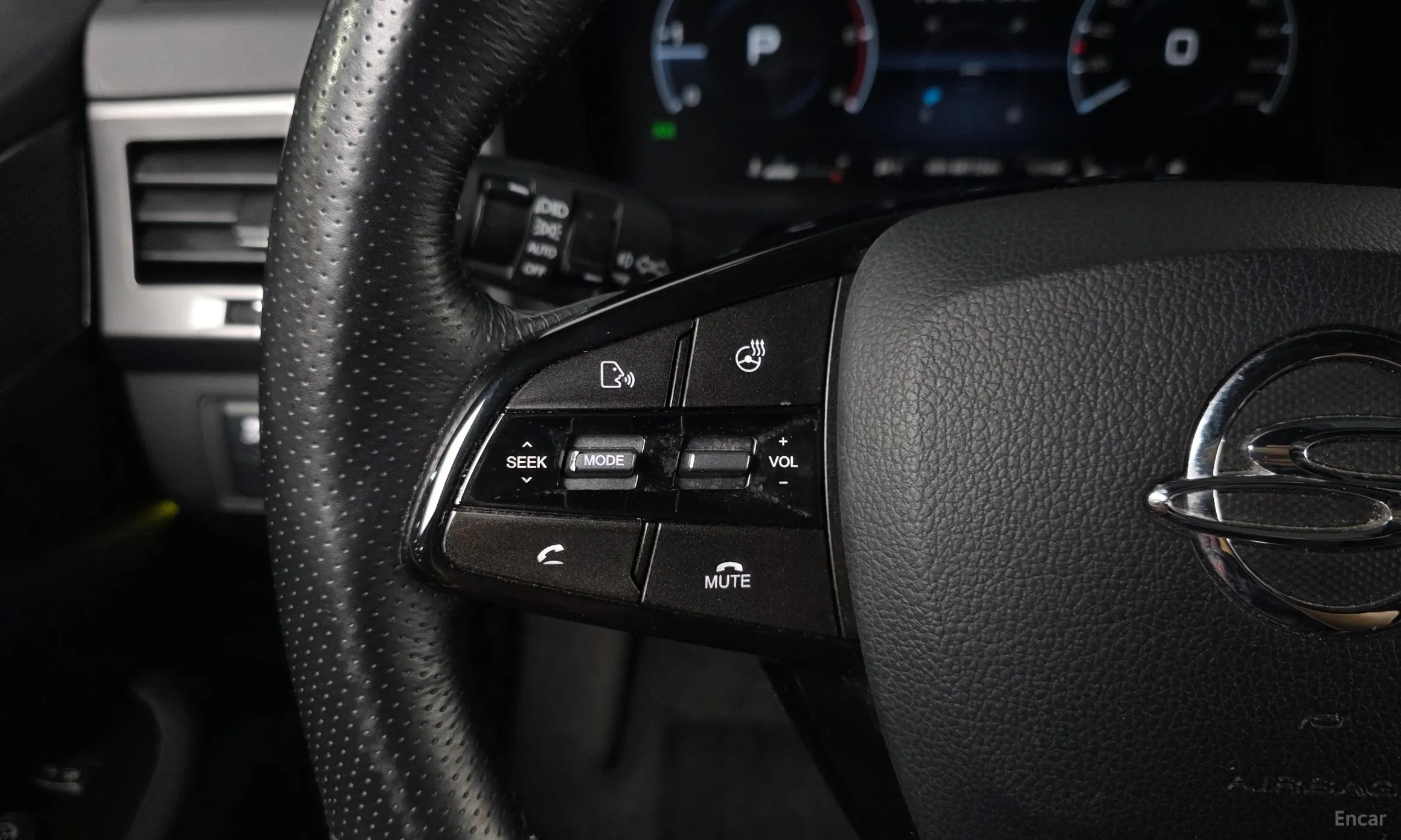 KG Mobility (SsangYong) Rexton Sports превью 17