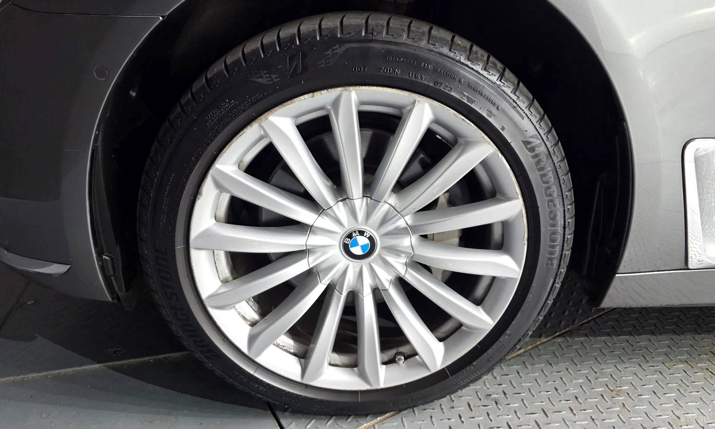 BMW 7 Series (G11) превью 5