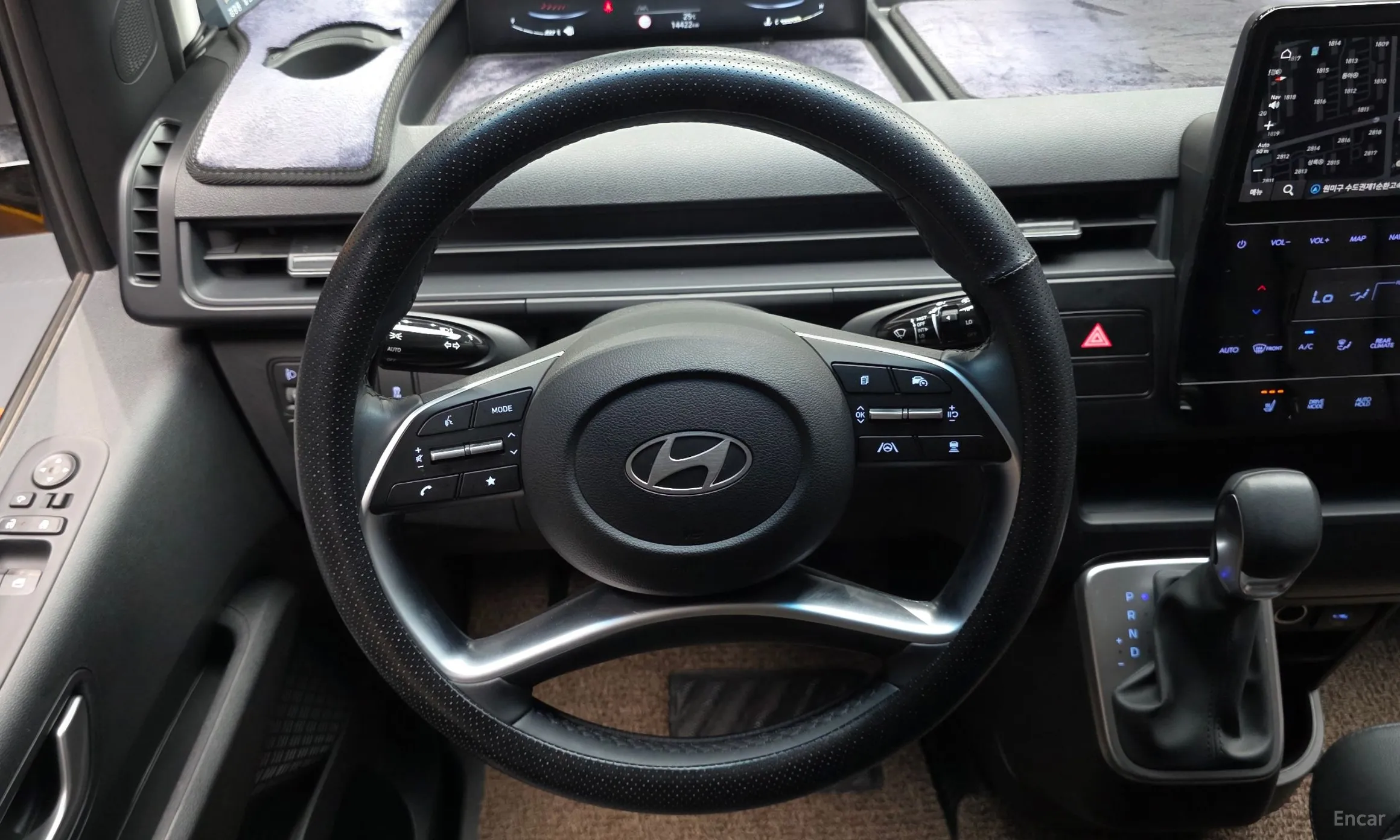 Hyundai Staria превью 12