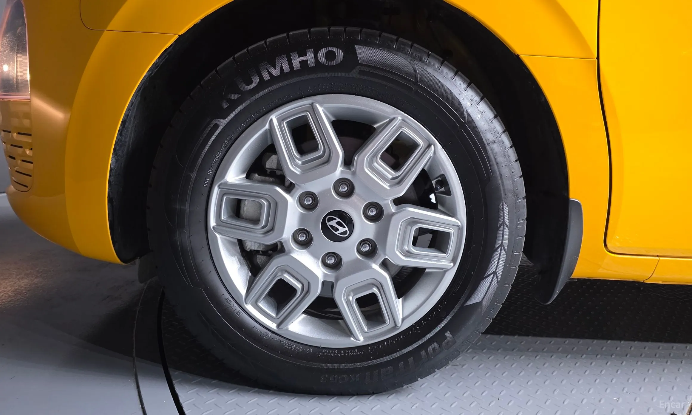 Hyundai Staria превью 5