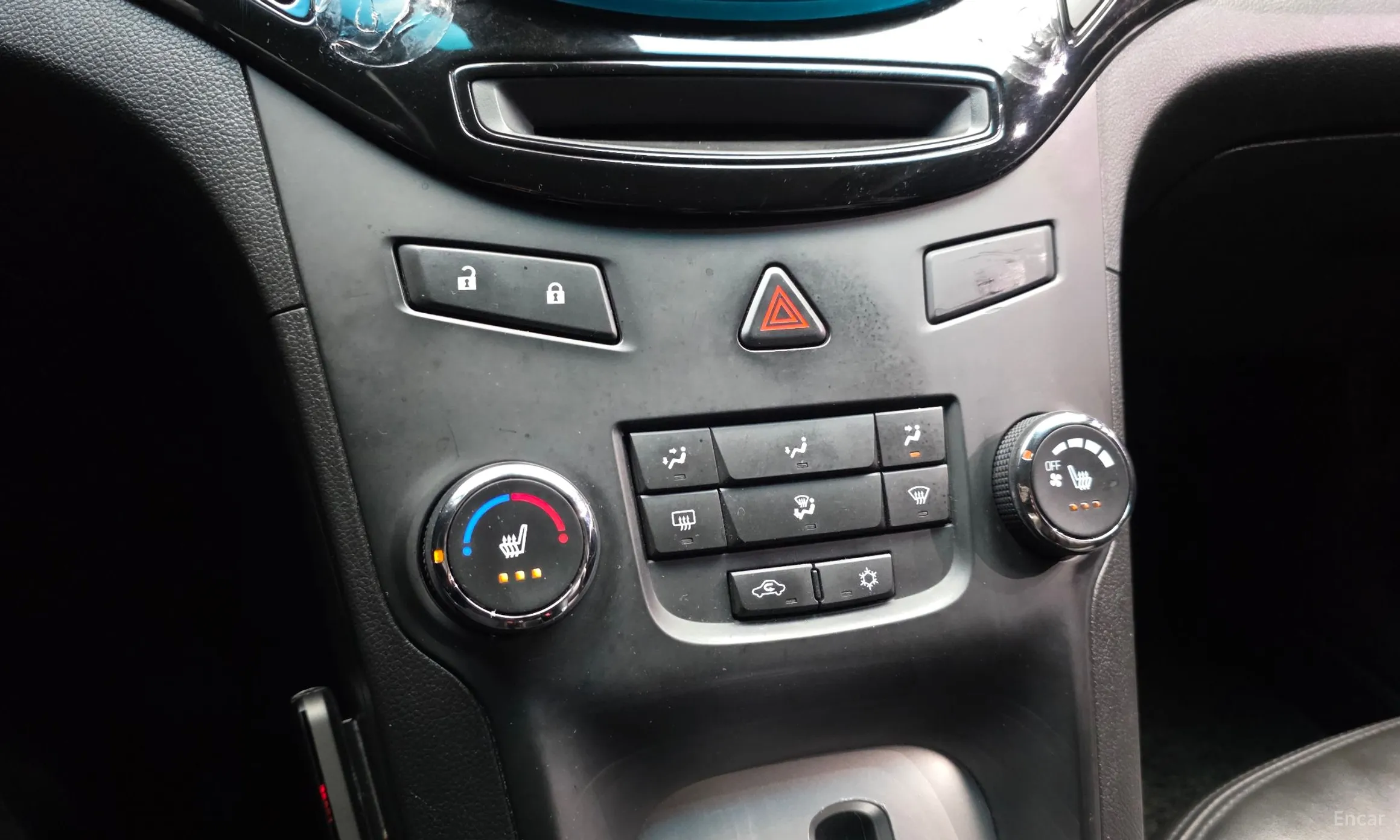 Chevrolet (GM Daewoo) Orlando превью 17