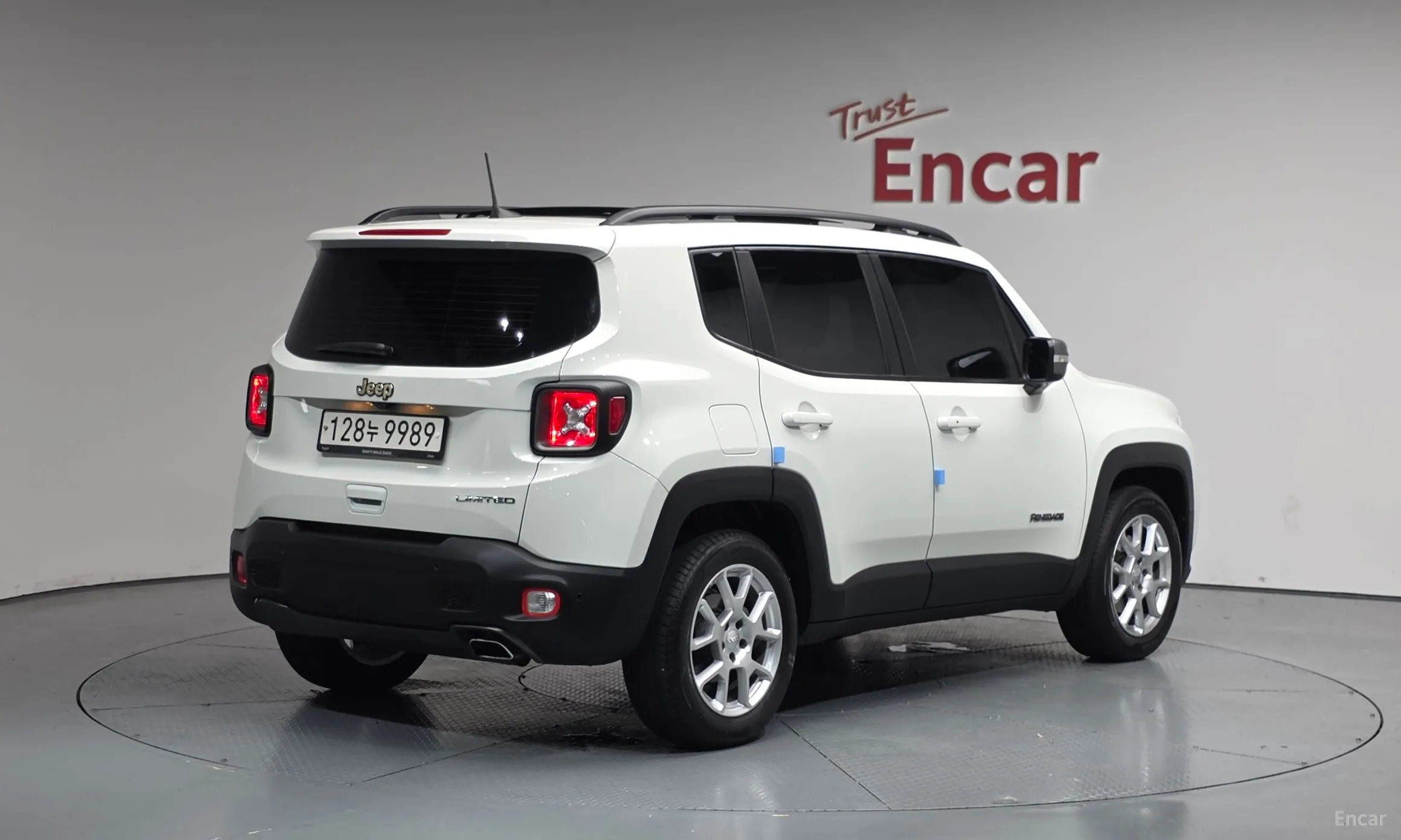 Jeep Renegade превью 2
