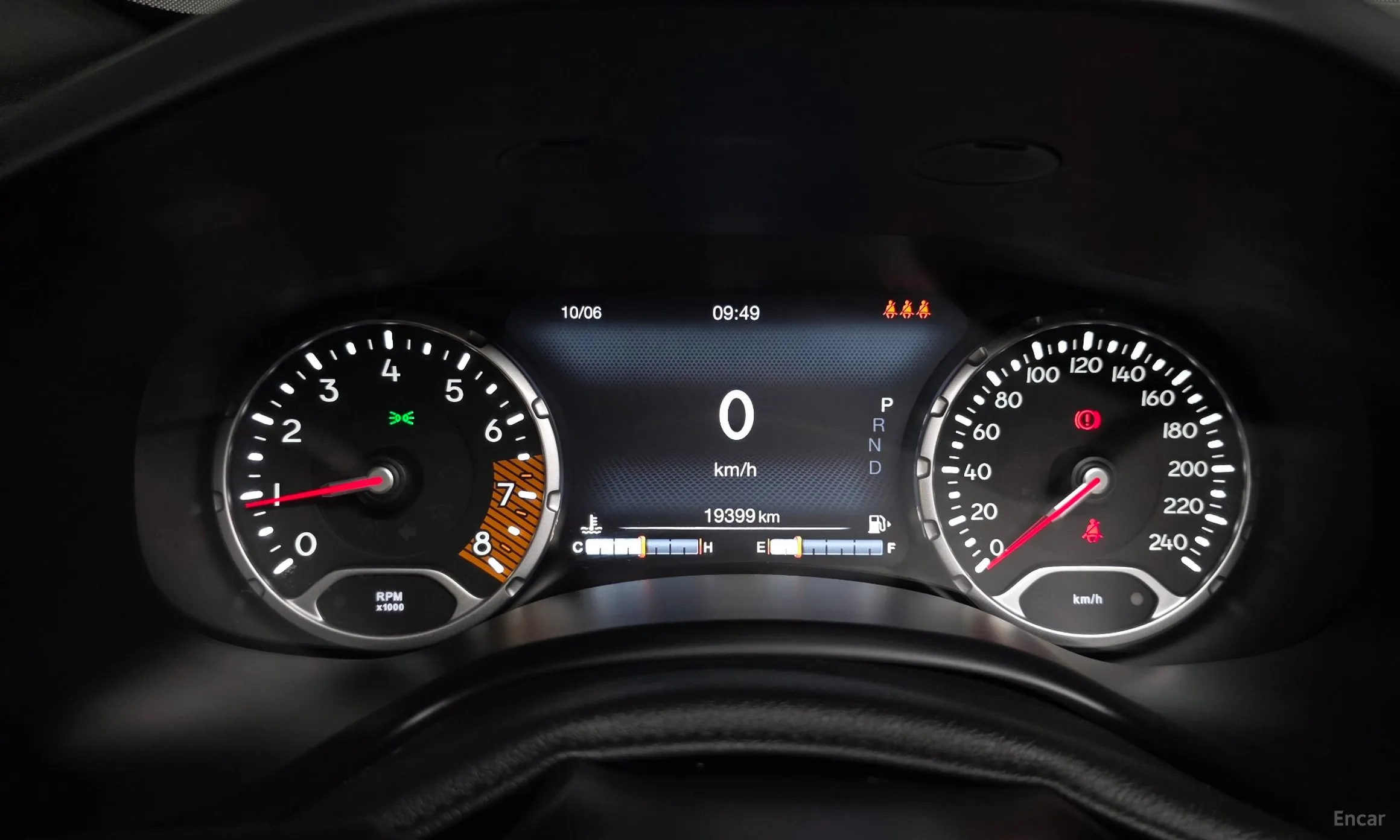 Jeep Renegade превью 8