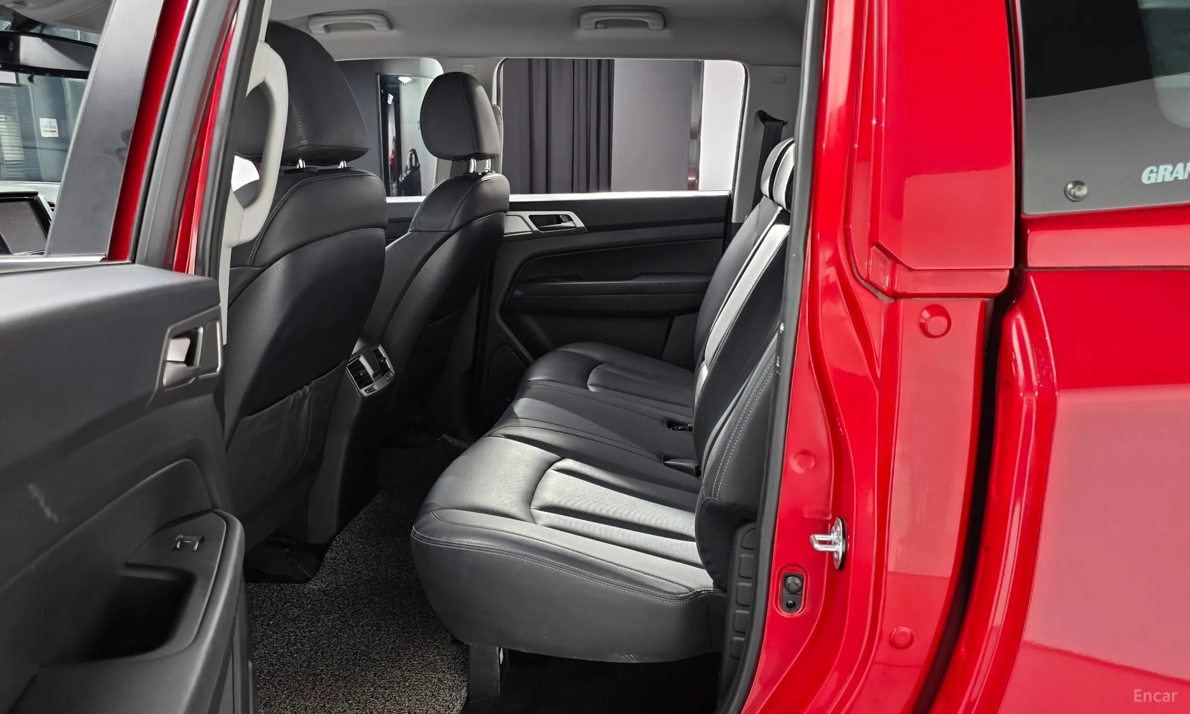 KG Mobility (SsangYong) Rexton Sports превью 12