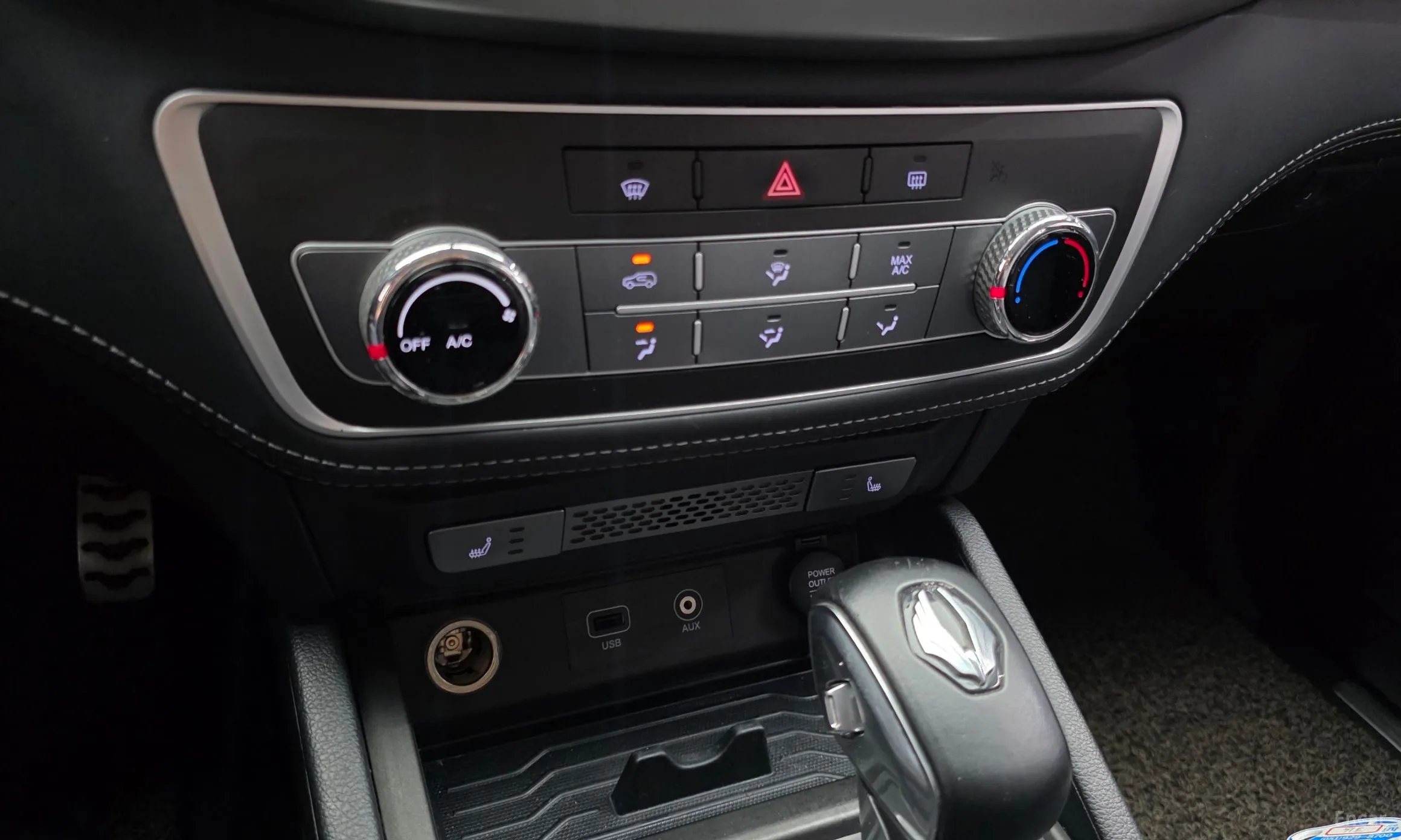 KG Mobility (SsangYong) Rexton Sports превью 17