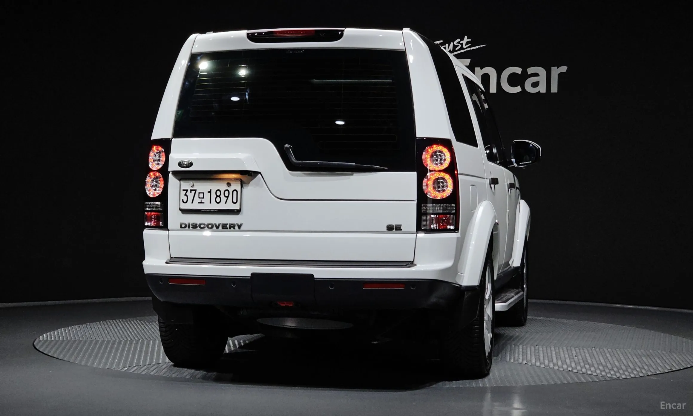 Land Rover Discovery 4 превью 4