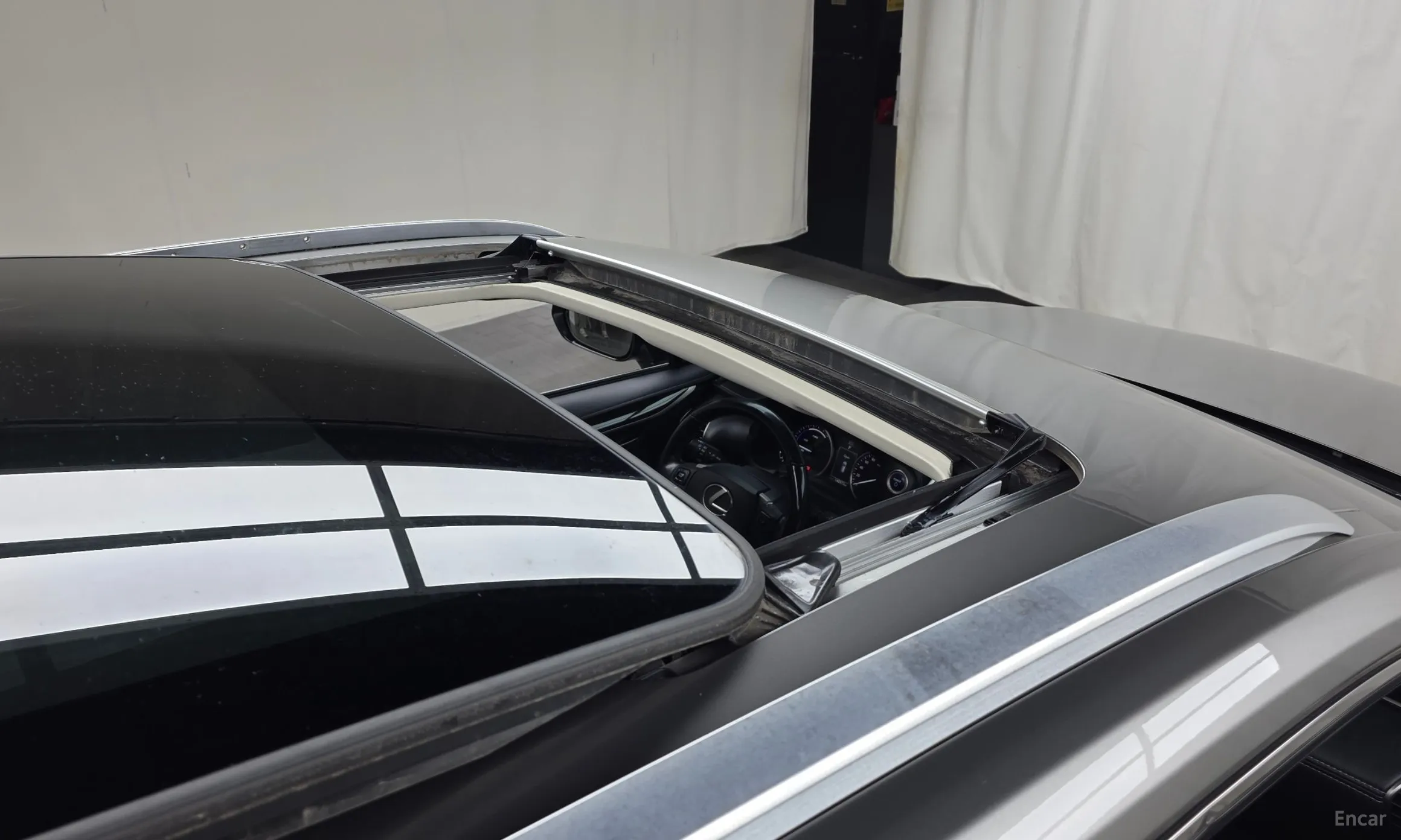 Lexus NX300h превью 19