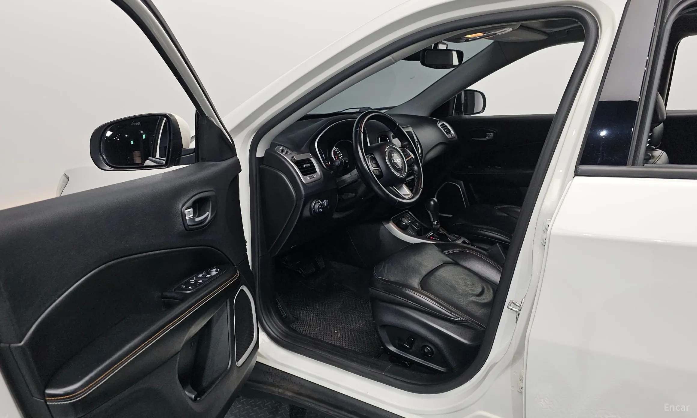 Jeep Compass 2nd Generation превью 10