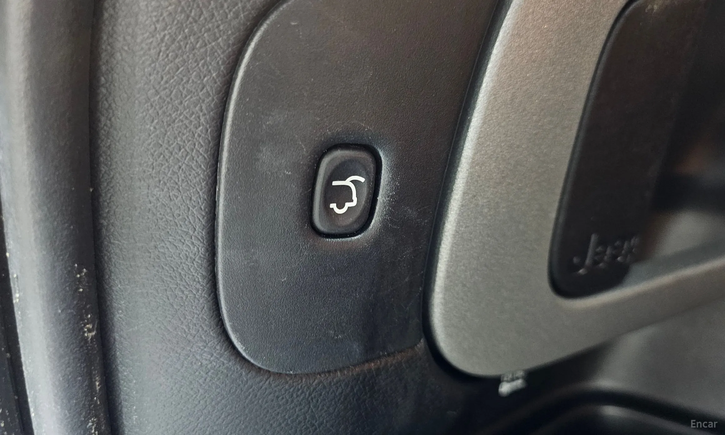 Jeep Cherokee (KL) превью 15