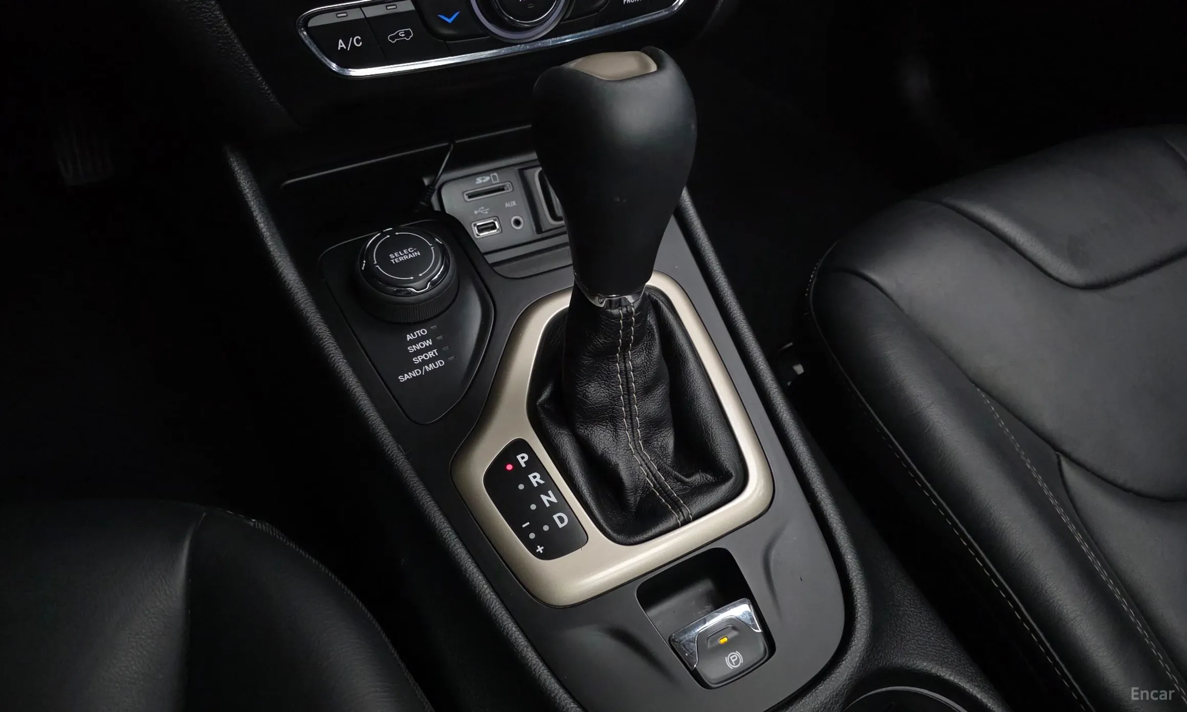 Jeep Cherokee (KL) превью 9