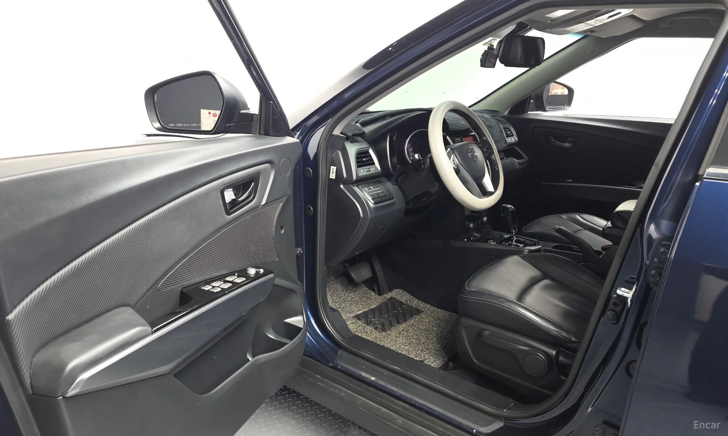 KG Mobility (SsangYong) Tivoli Armor превью 10