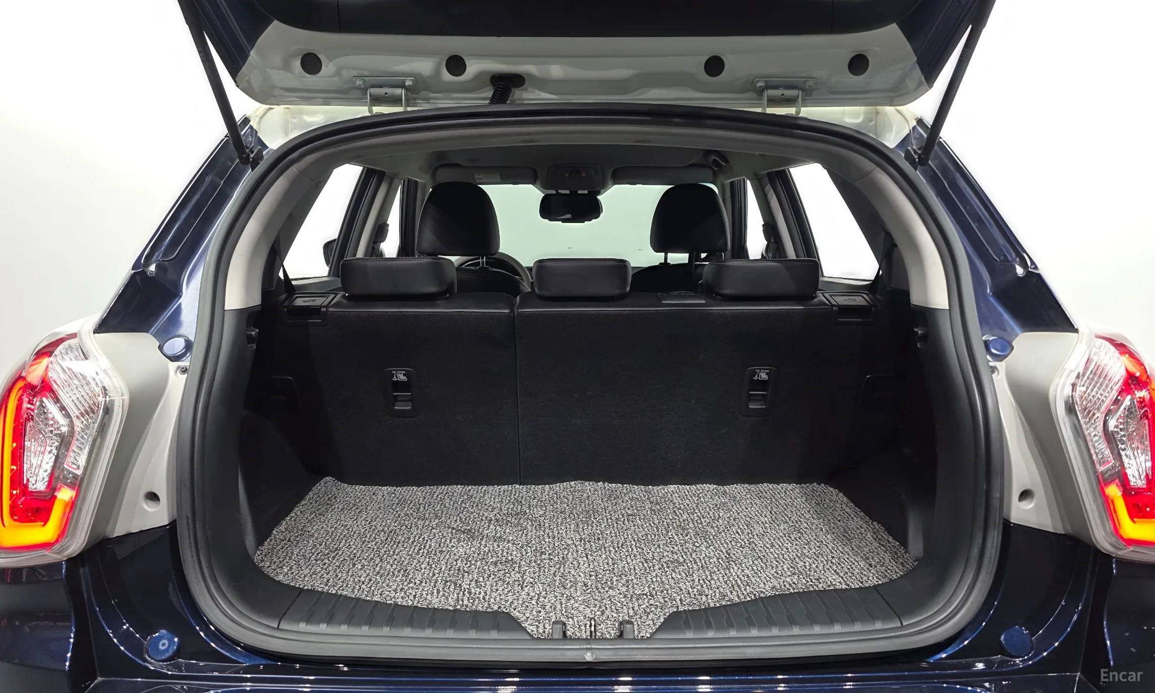 KG Mobility (SsangYong) Tivoli Armor превью 20