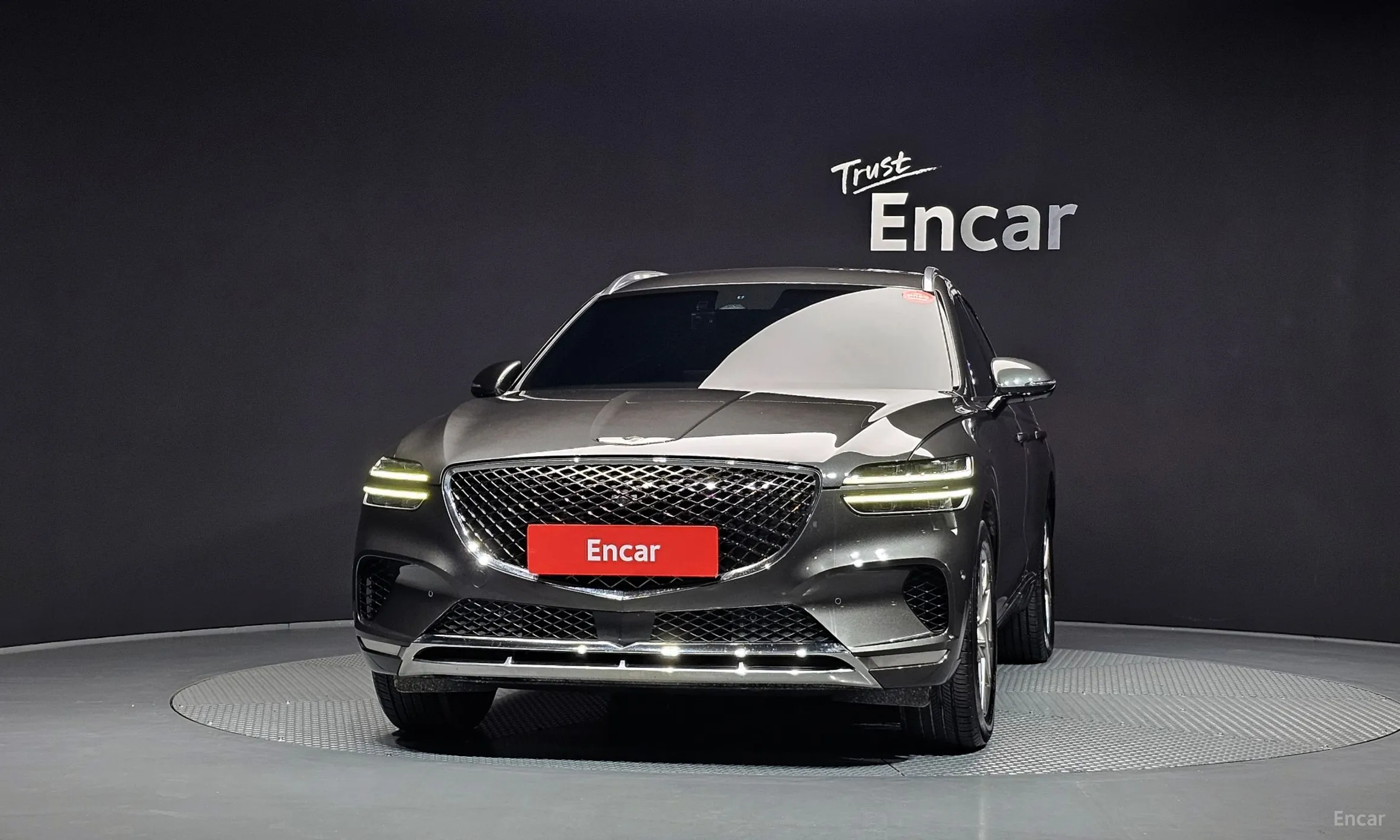Genesis GV70 превью 3